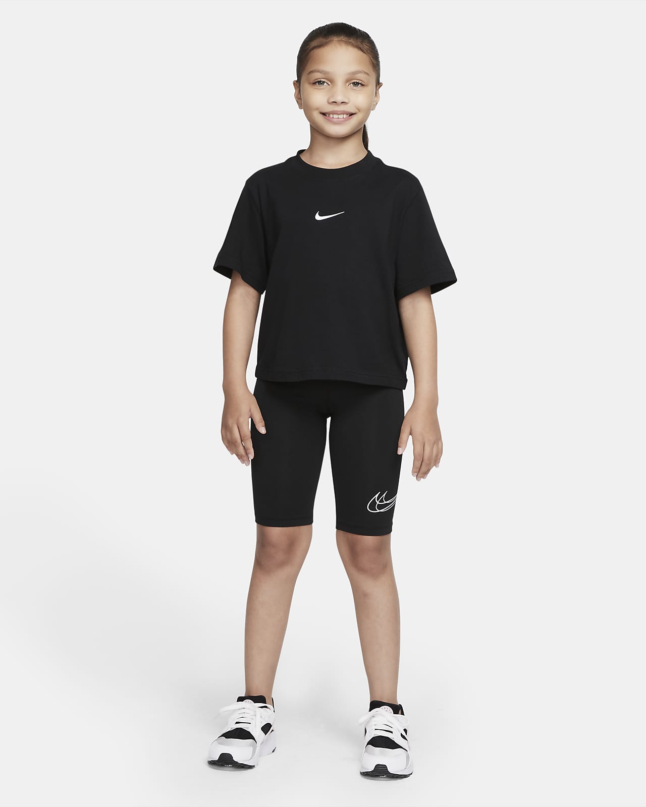 Nike Sportswear Older Kids' (Girls') Bike Shorts. Nike AE