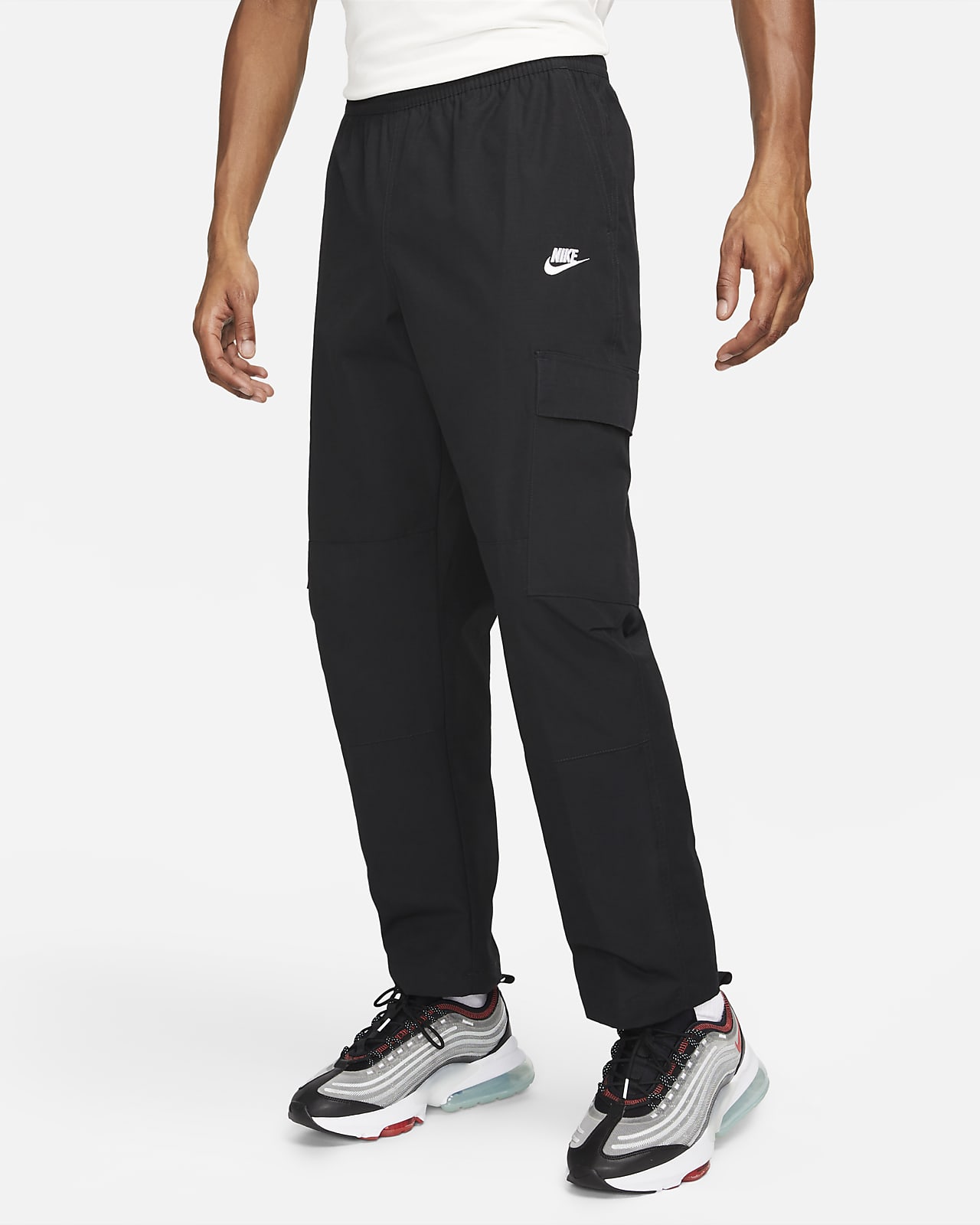 Praktické pánské tkané kalhoty Nike Club