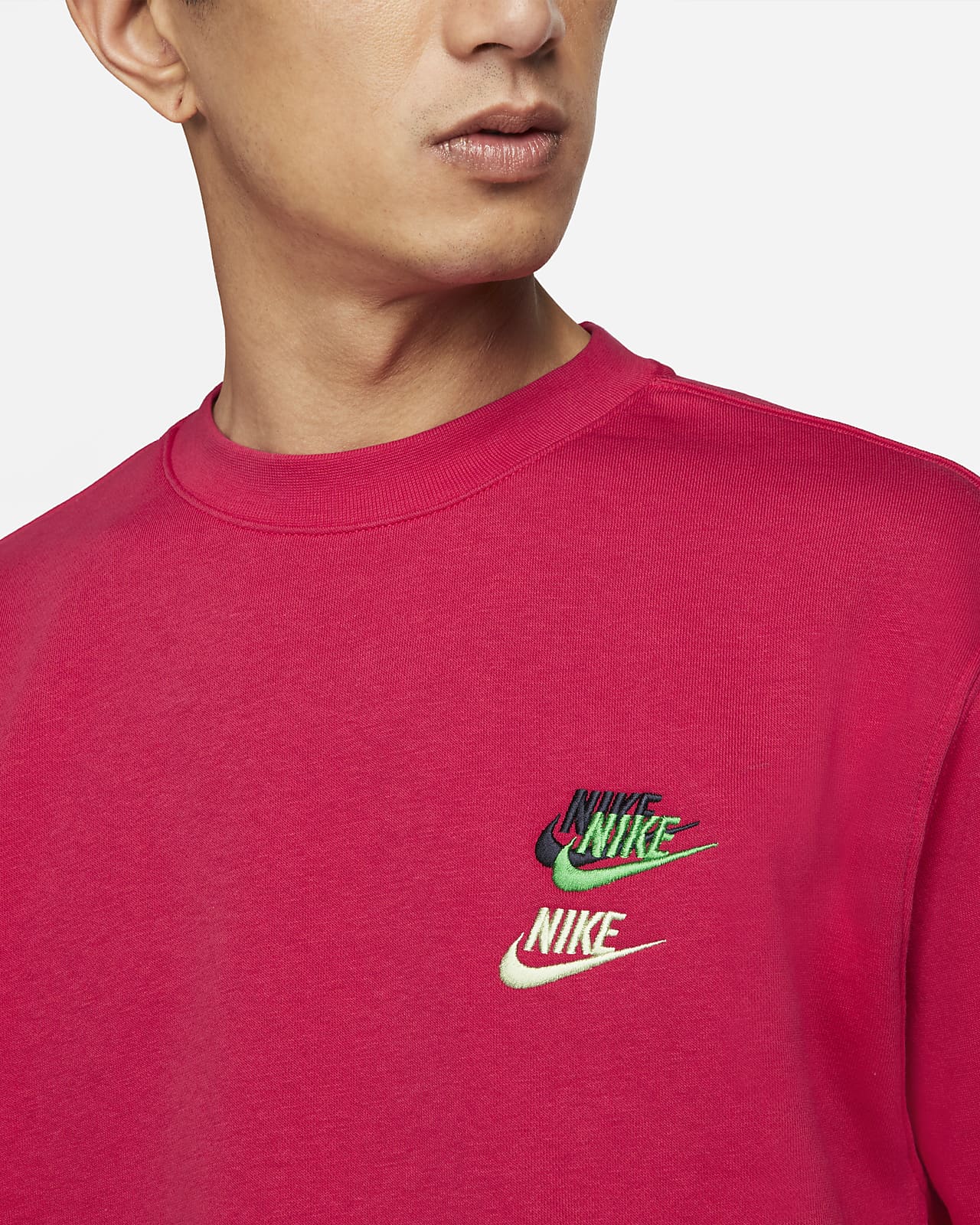 Nike Sportswear Sport Essentials+ Men's Brushed Back Crew. Nike SE