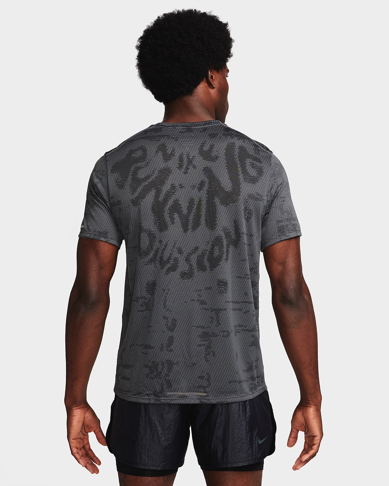 Playera de running de manga corta Dri FIT ADV para hombre Nike
