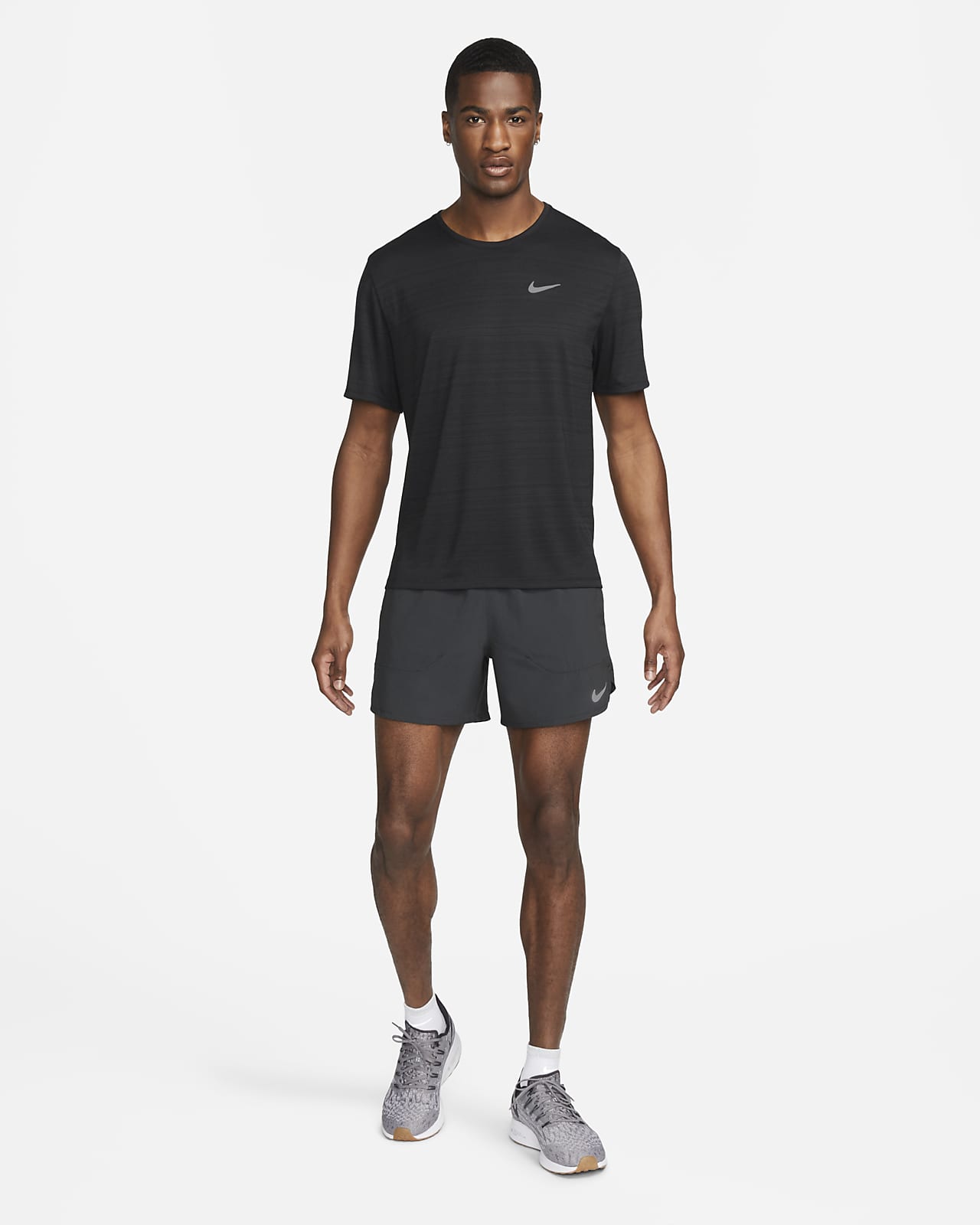 Nike Dri-FIT Miler Men's Running Top. Nike AE
