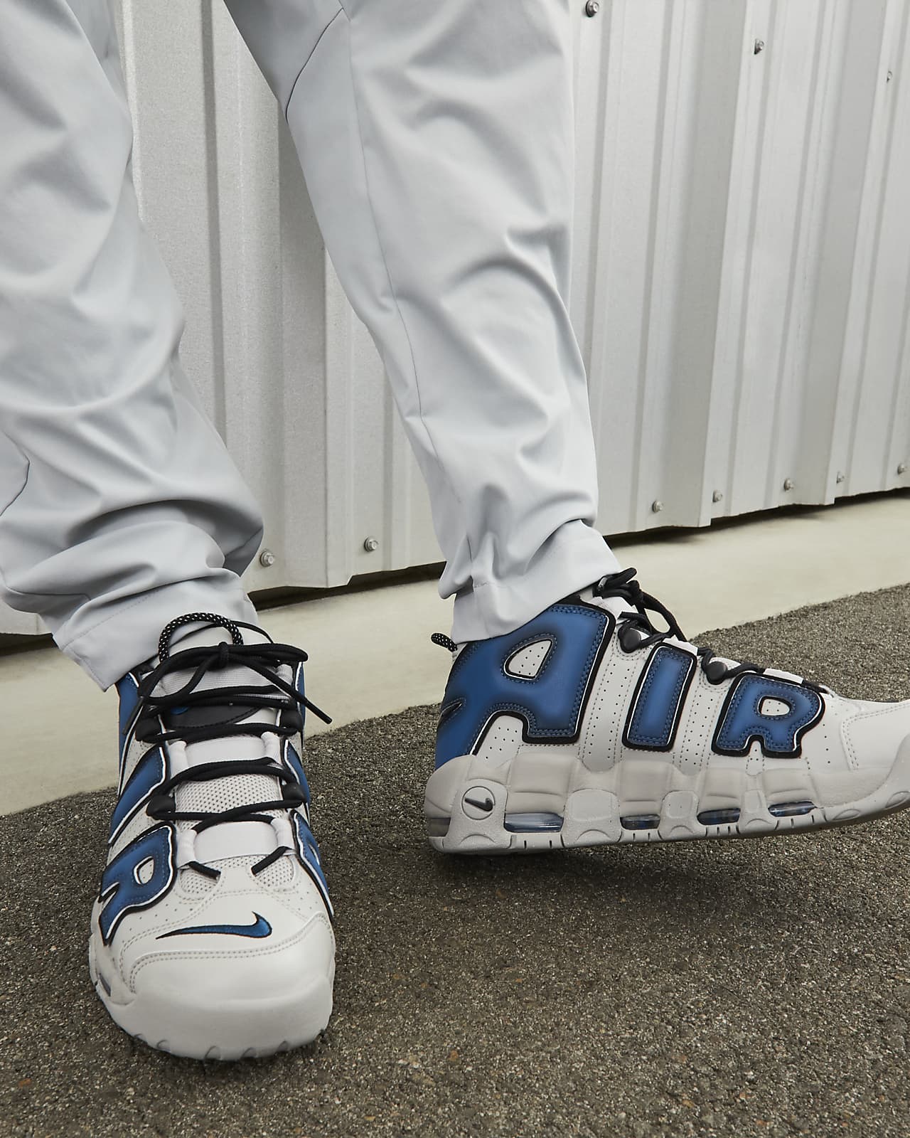 Nike uptempo 96 store price