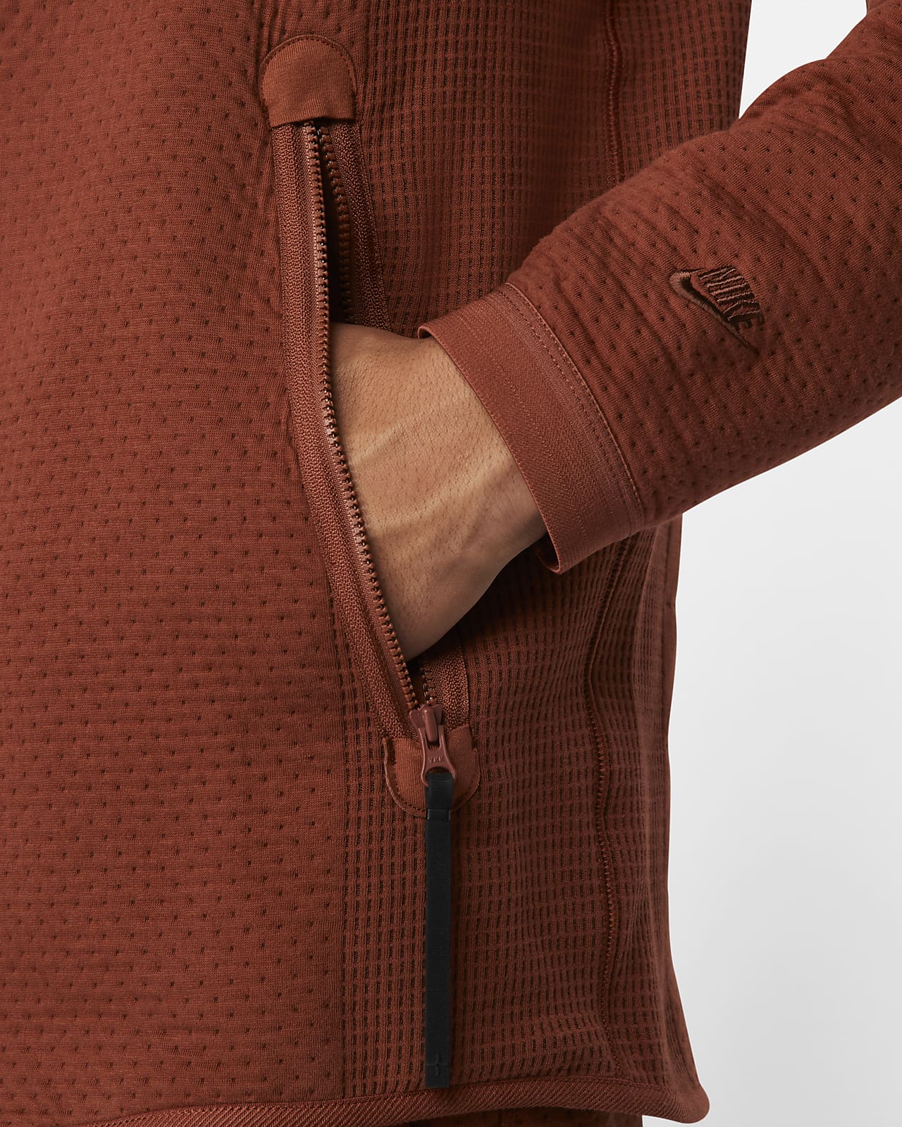 nike therma technology