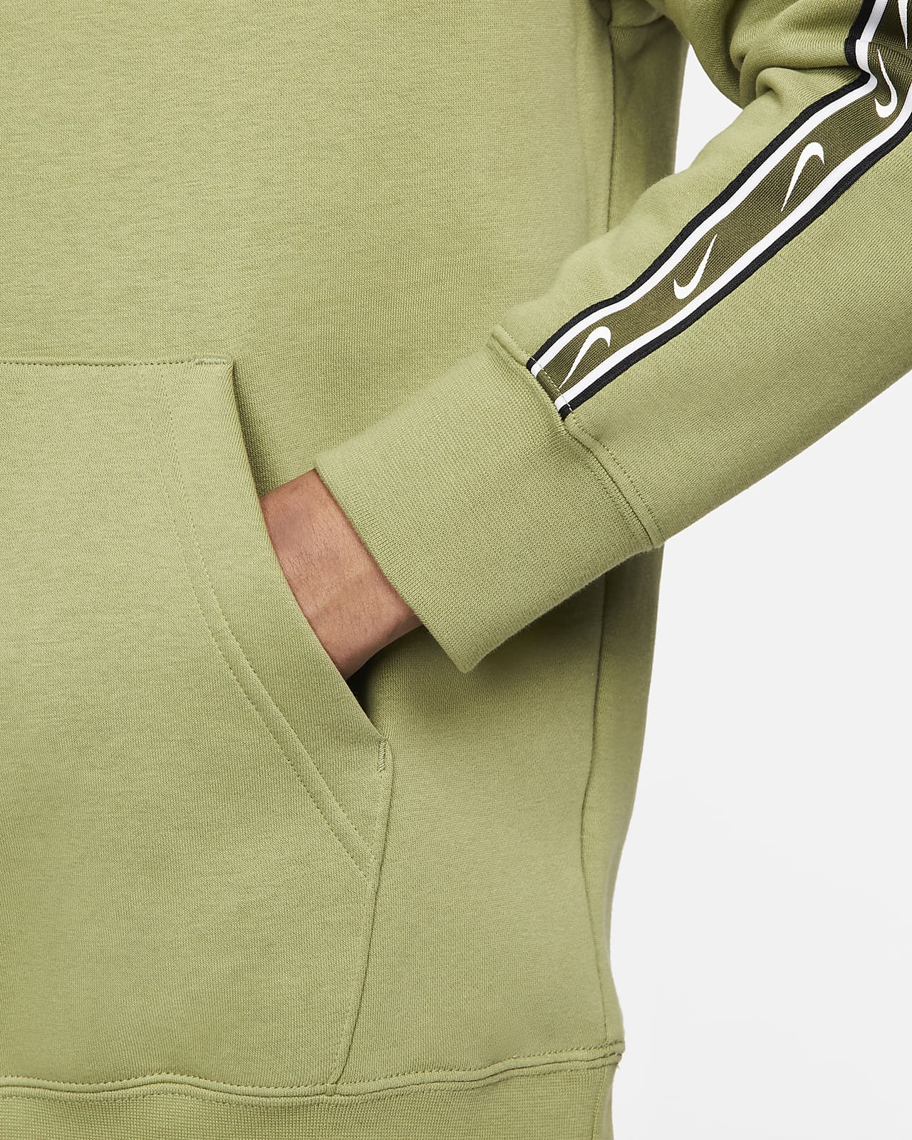 Pullover Fleece Hoodie. Nike GB