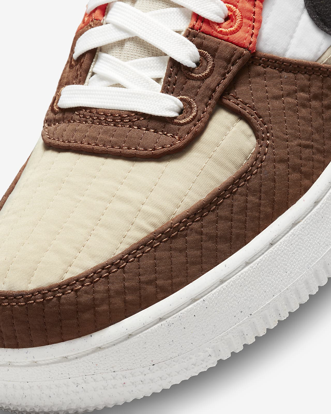Calzado para mujer Nike Air Force 1 '07 LXX. Nike MX