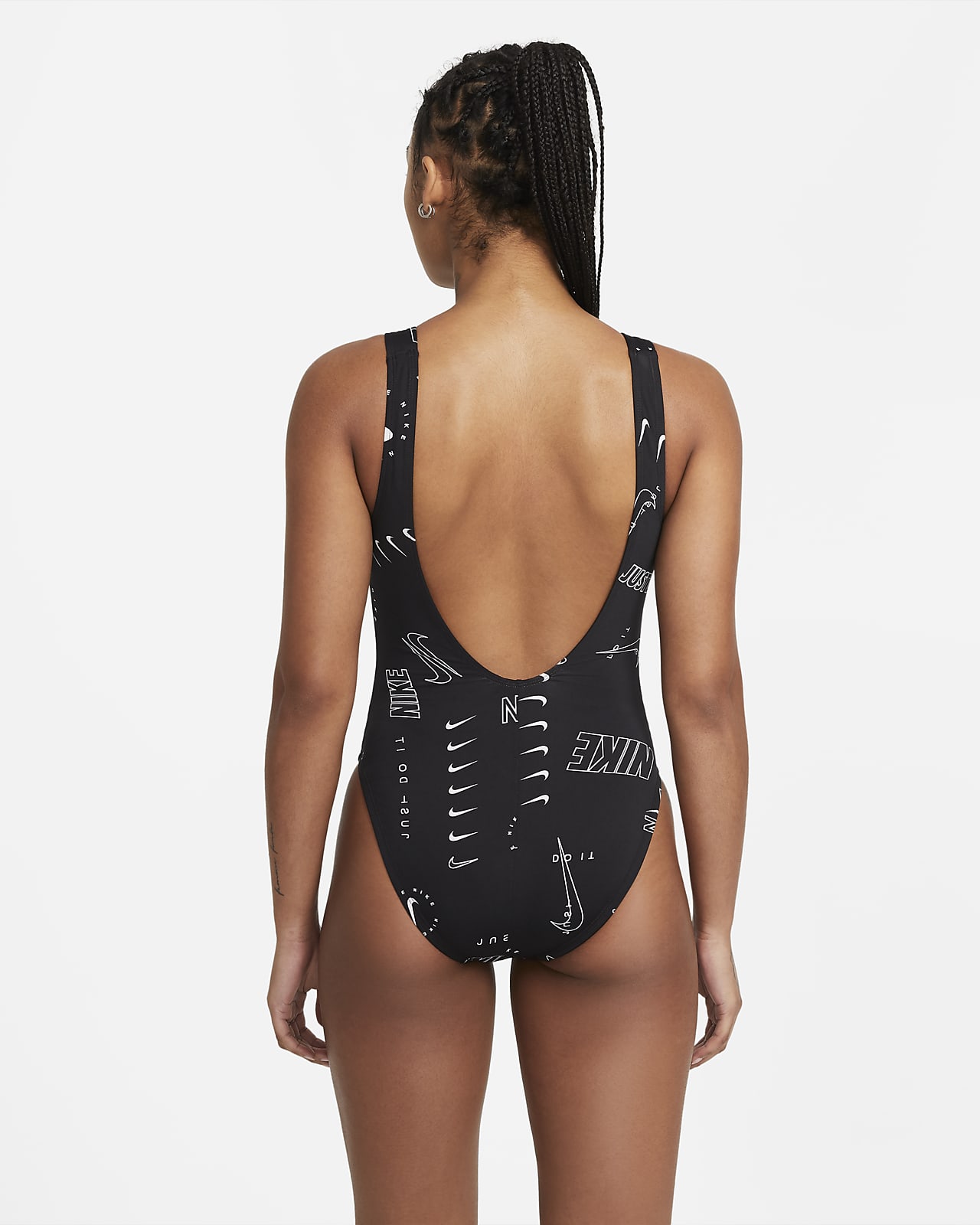 Traje de baño de una sola pieza con espalda en U para mujer Nike. Nike.com