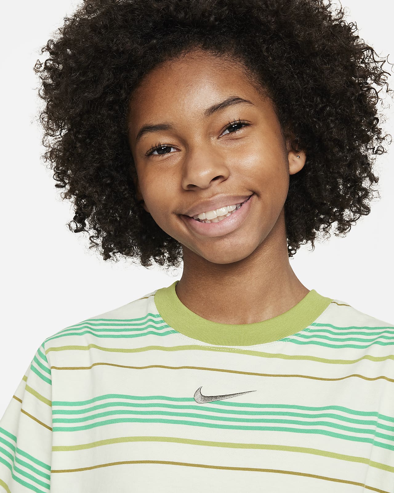 Nike Sportswear Essentials+ Kids\' T-Shirt. Boxy (Girls\') Big