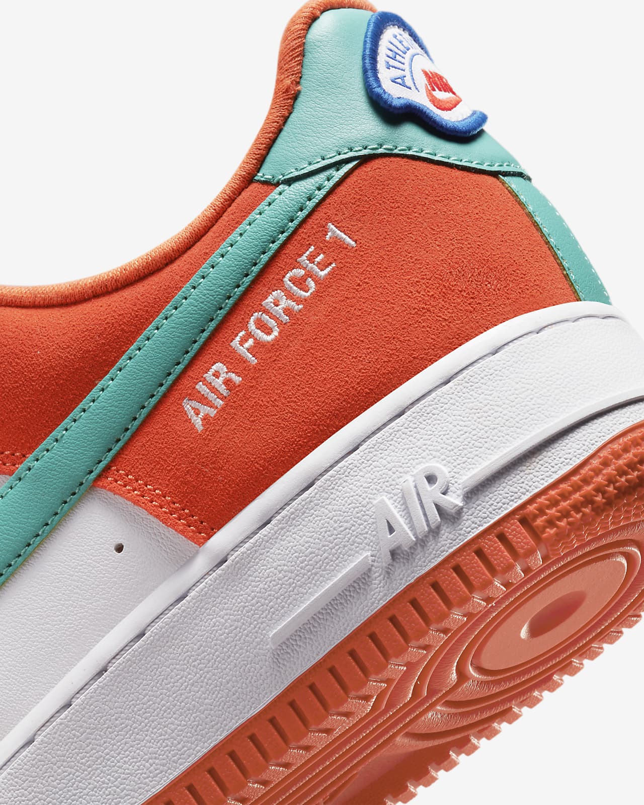 Calzado para hombre Nike Air Force 1 '07 LV8. Nike MX