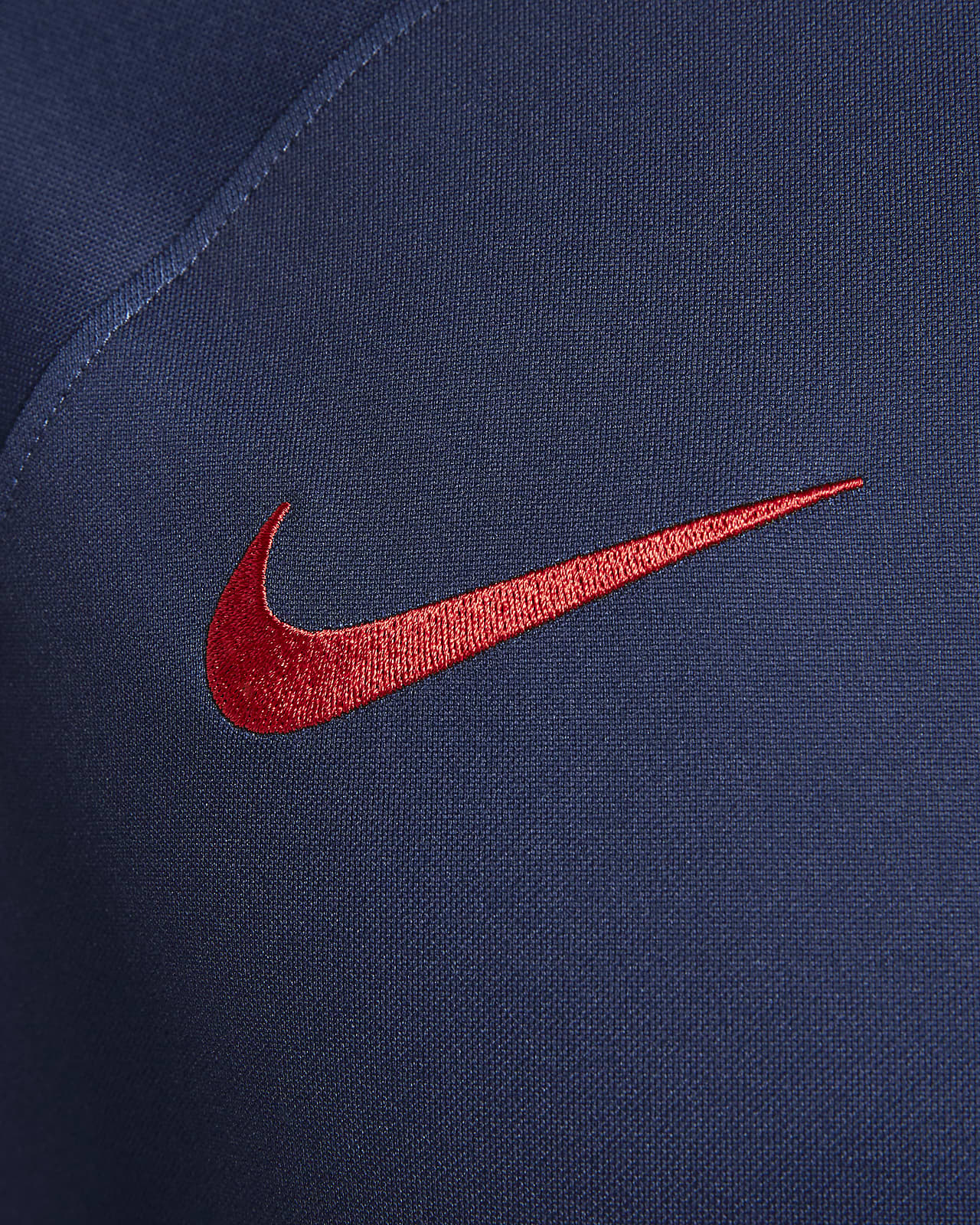 Maillot PSG 23/24 : ce détail inédit autour de la virgule de Nike