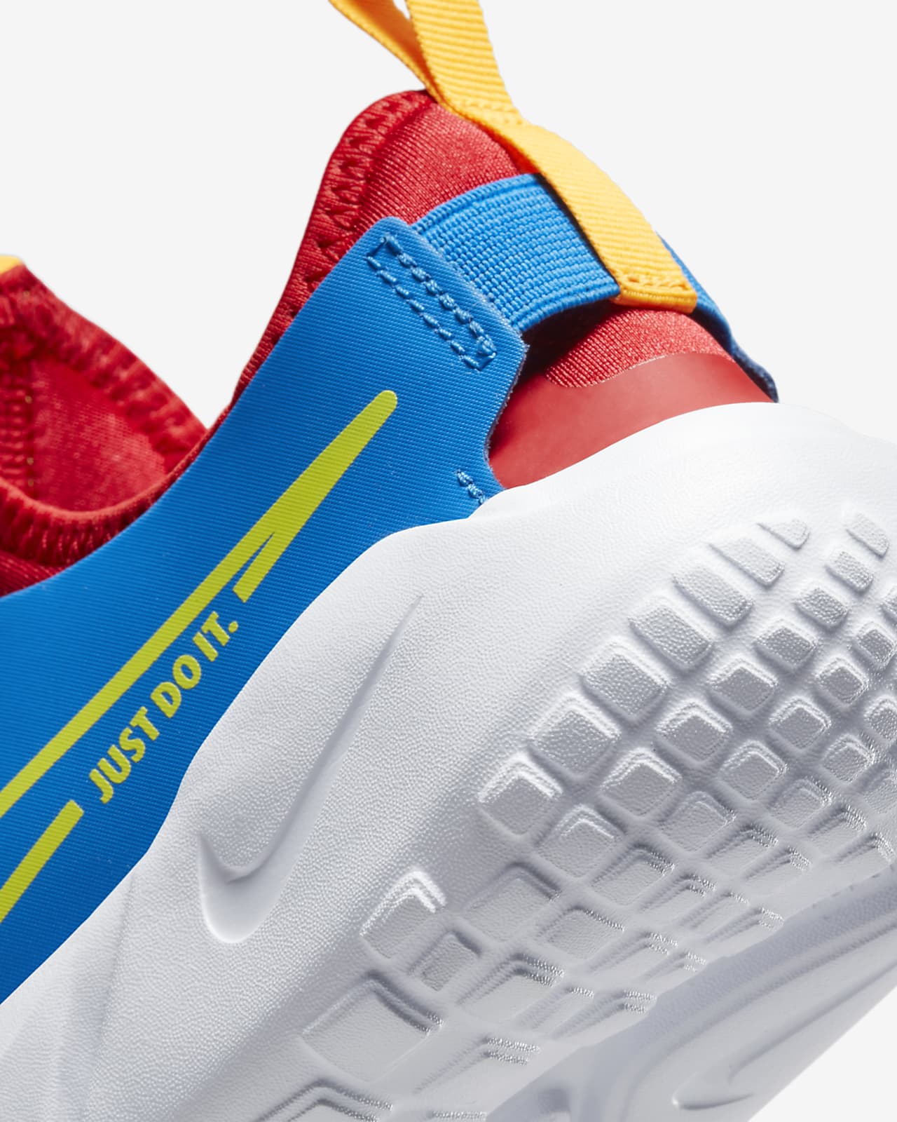 Calzado de running para carretera para niños grandes Nike Flex Runner 2.  Nike.com