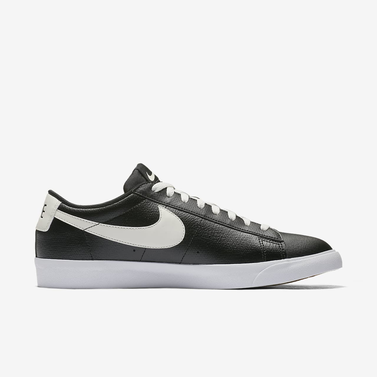 nike low blazer