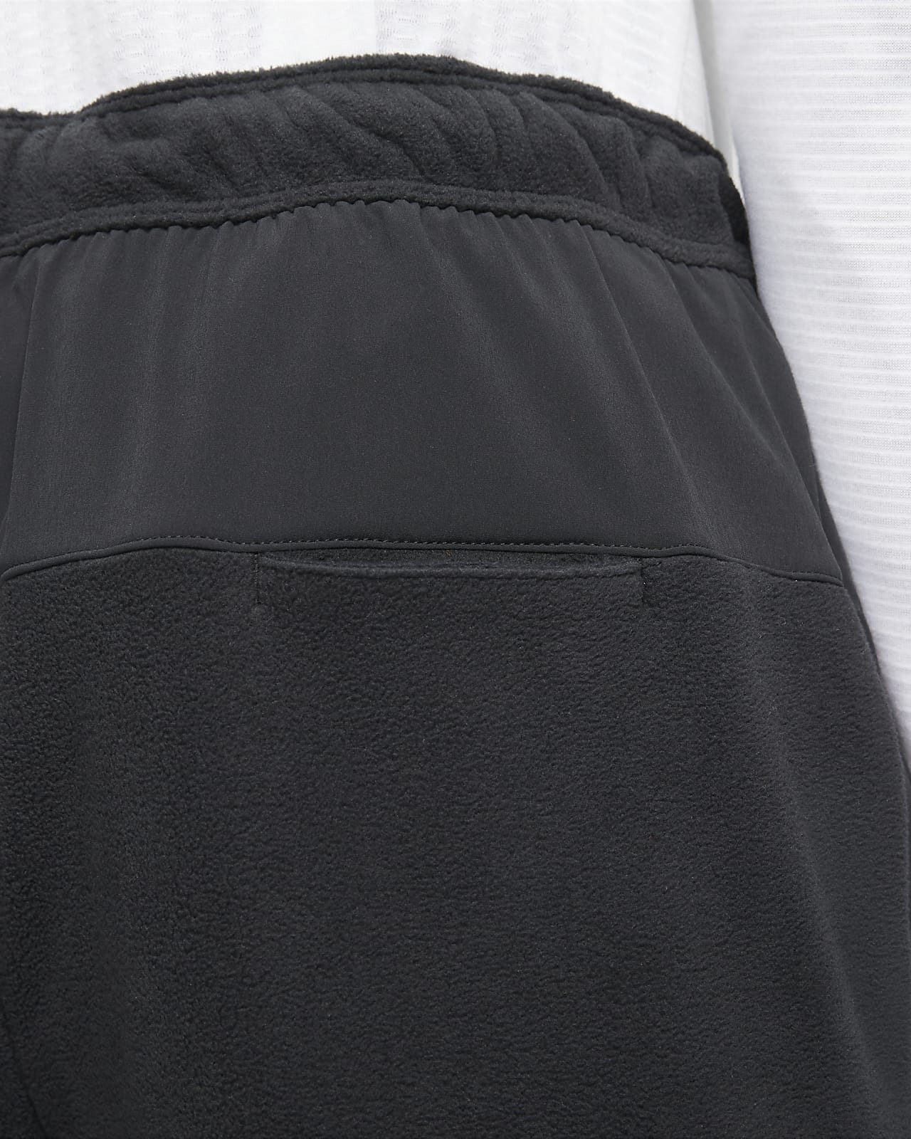 Nike ThermaFIT Men's Winterized Training Trousers. Nike HU