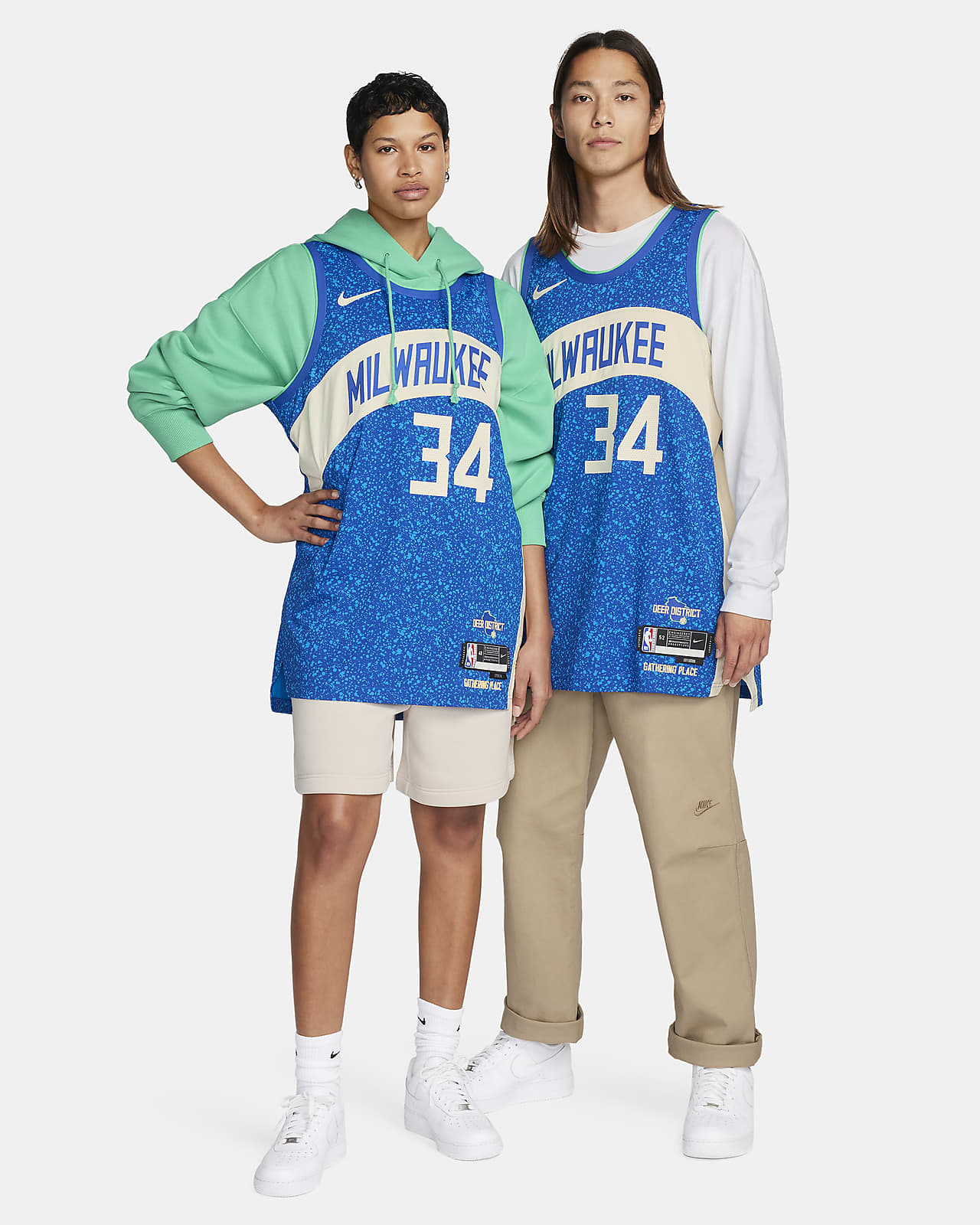 Nike Men's Milwaukee Bucks City Edition Swingman Shorts