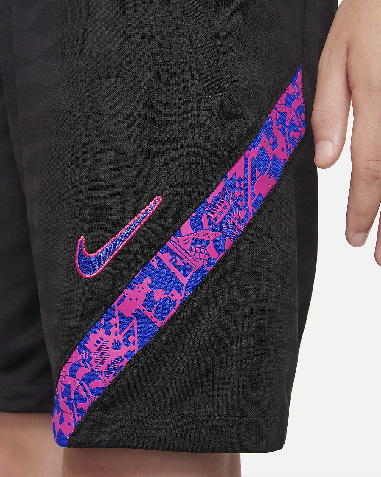 nike football strike shorts