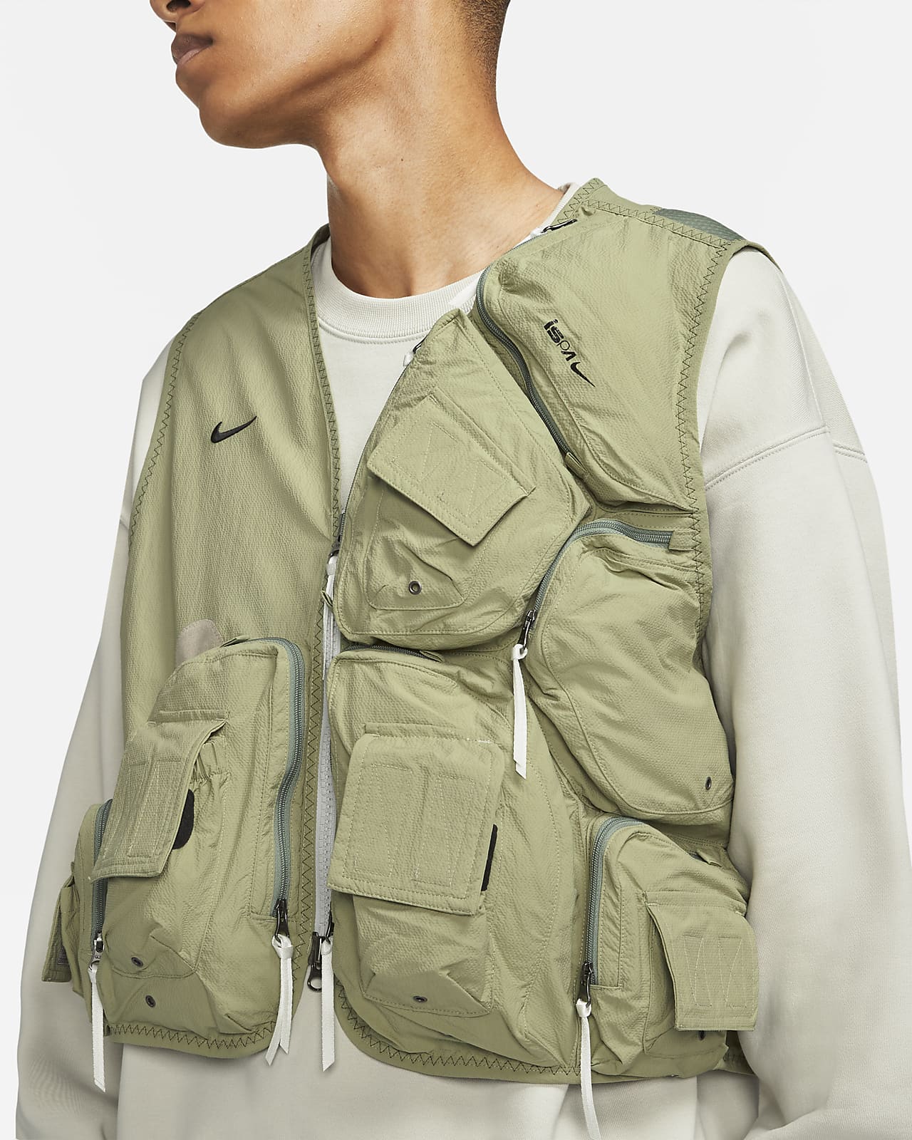 Nike utility gilet deals