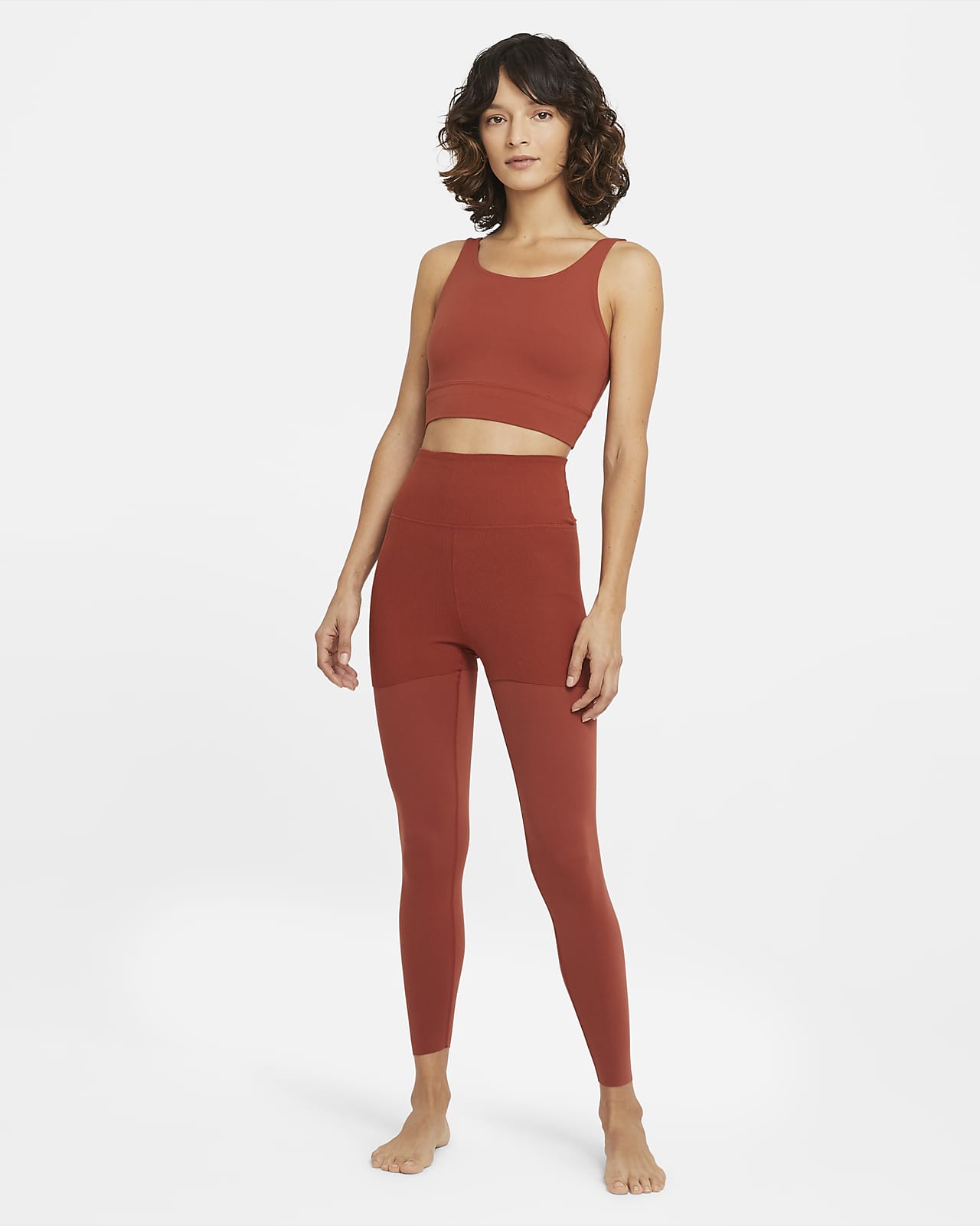 nike yoga luxe