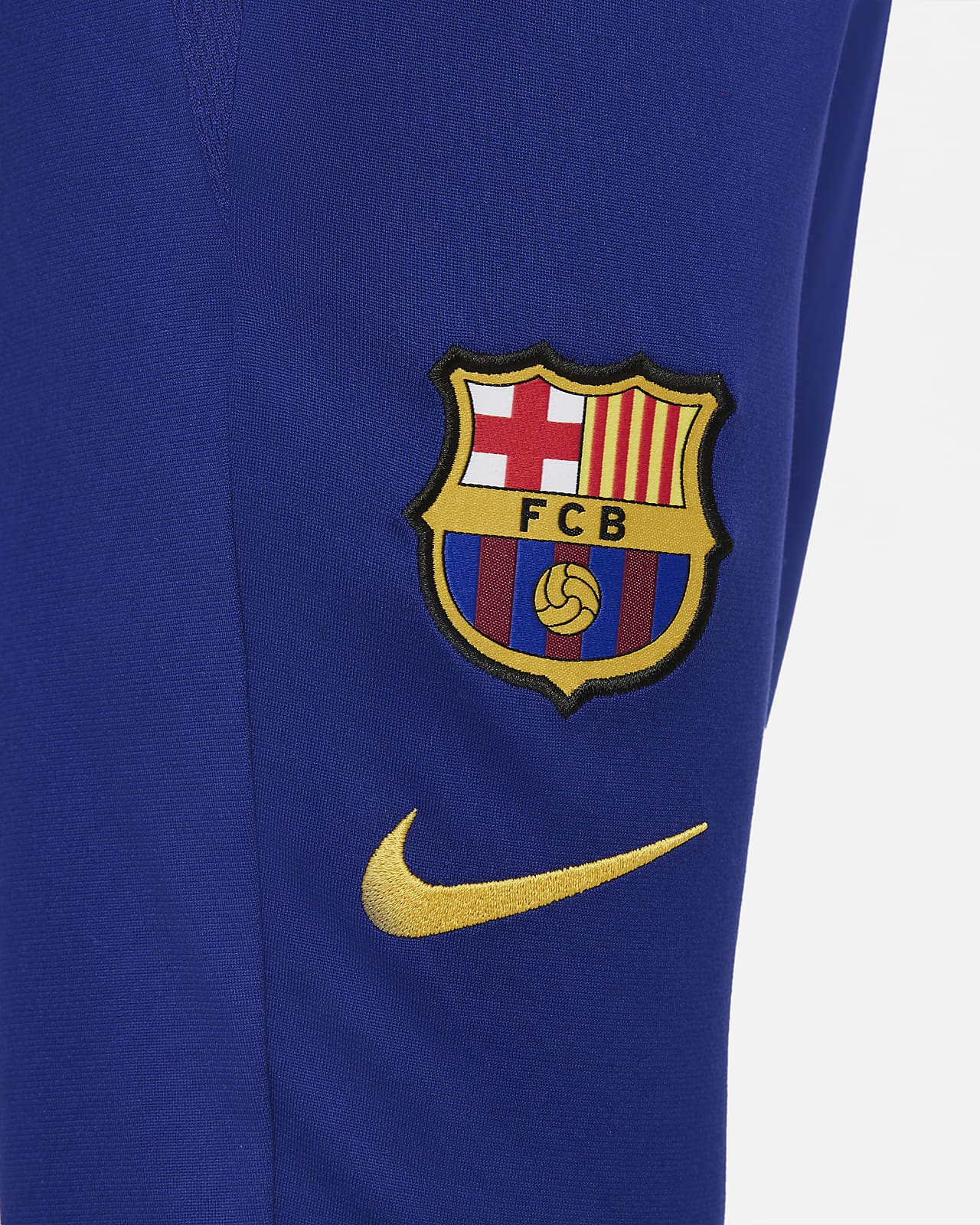 F.C. Barcelona Academy Pro Older Kids' Nike Dri-FIT Football Pants. Nike IE