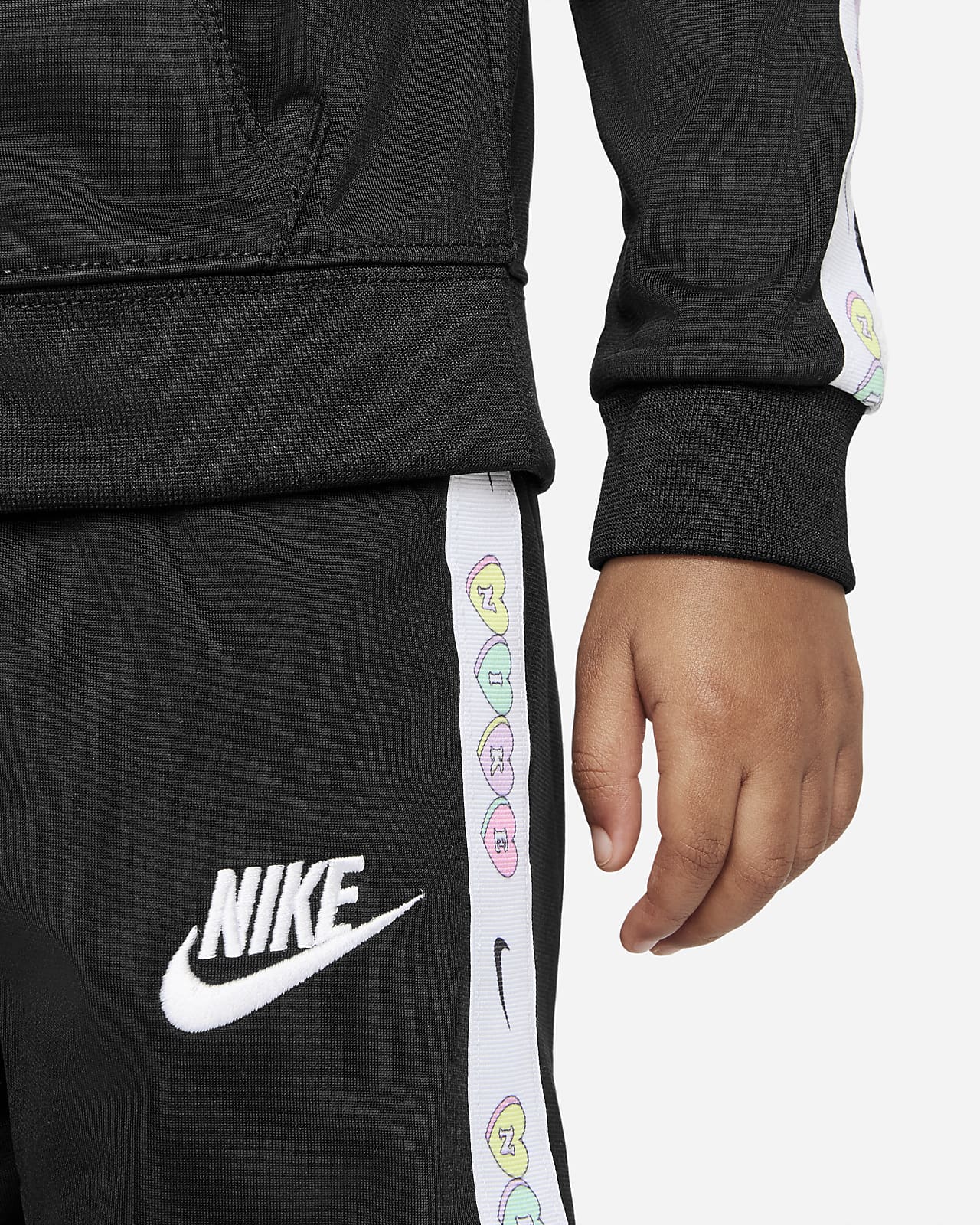 nike full tracksuit set