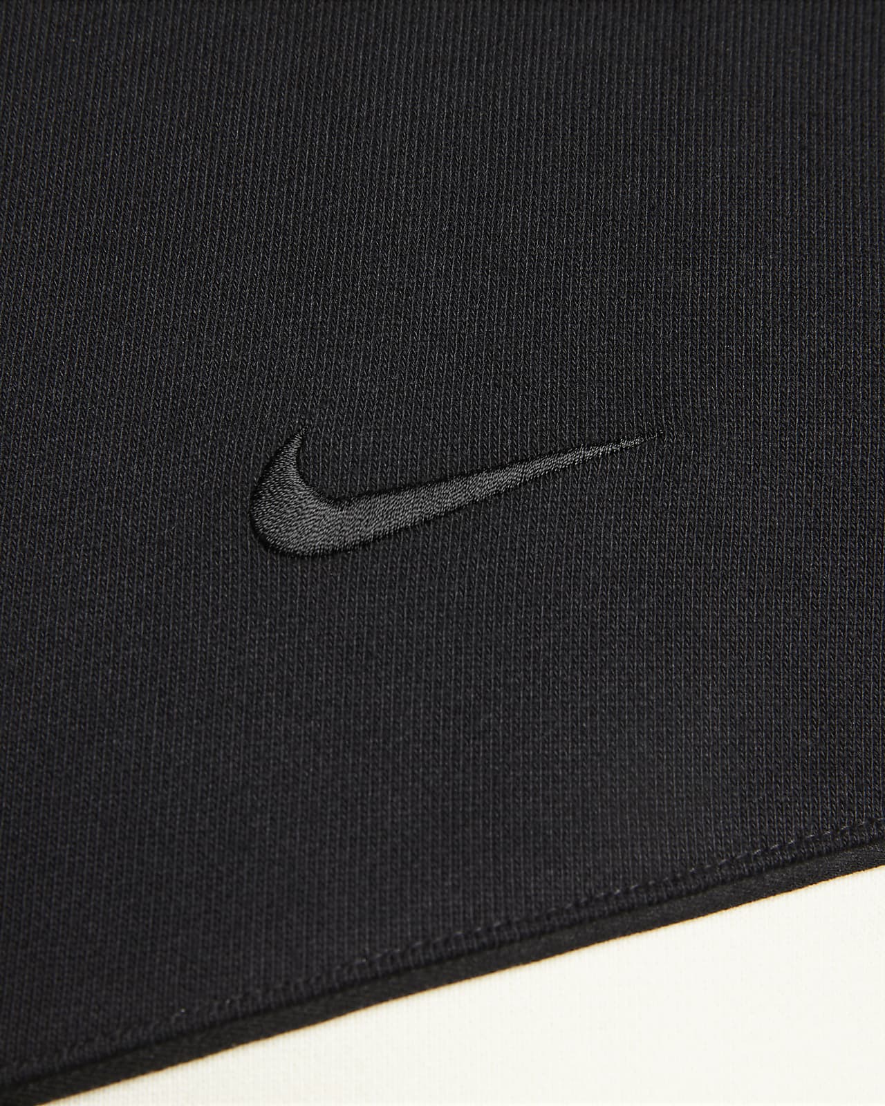 Nike Swoosh Men's 1/2-Zip Fleece Hoodie. Nike CZ