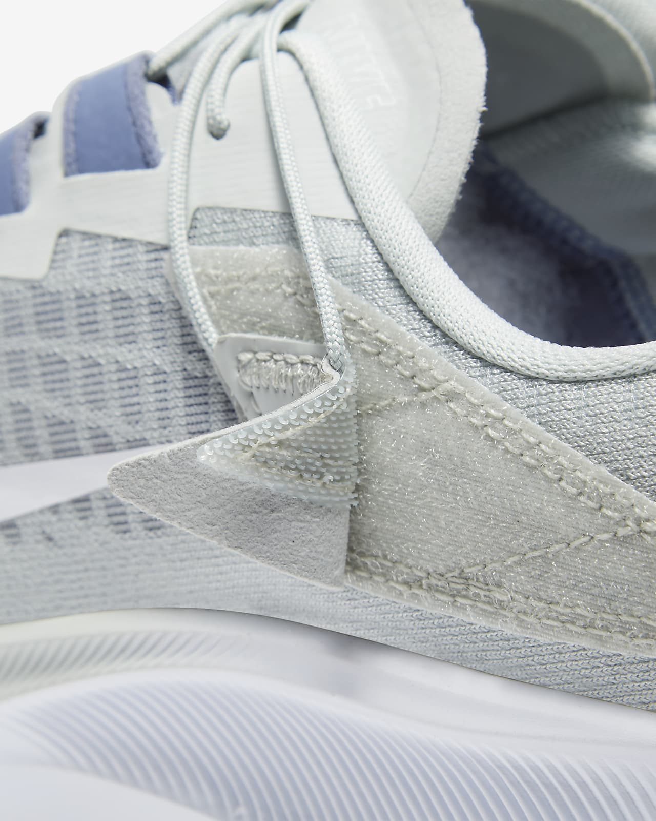 nike pegasus flyease women's