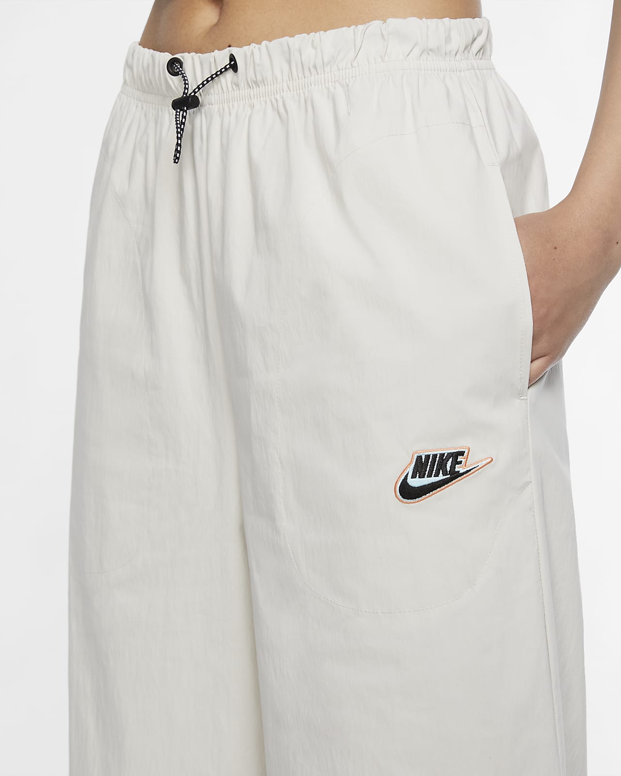 nike icon clash shorts women's