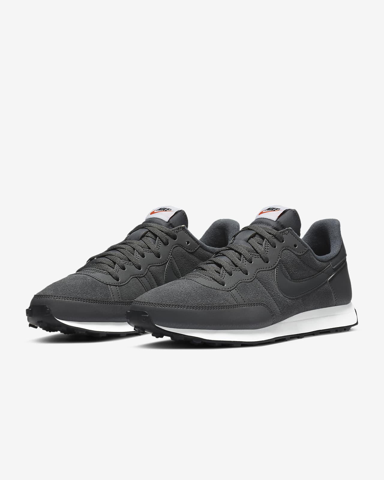 nike challenger grey