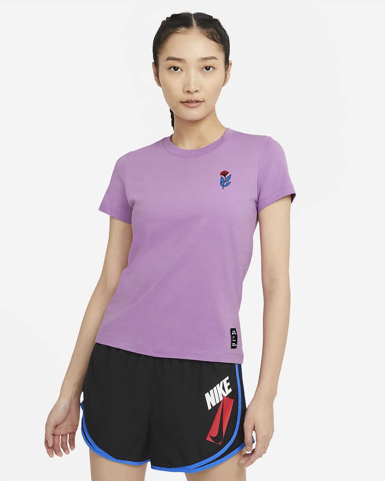 nike female sportswear