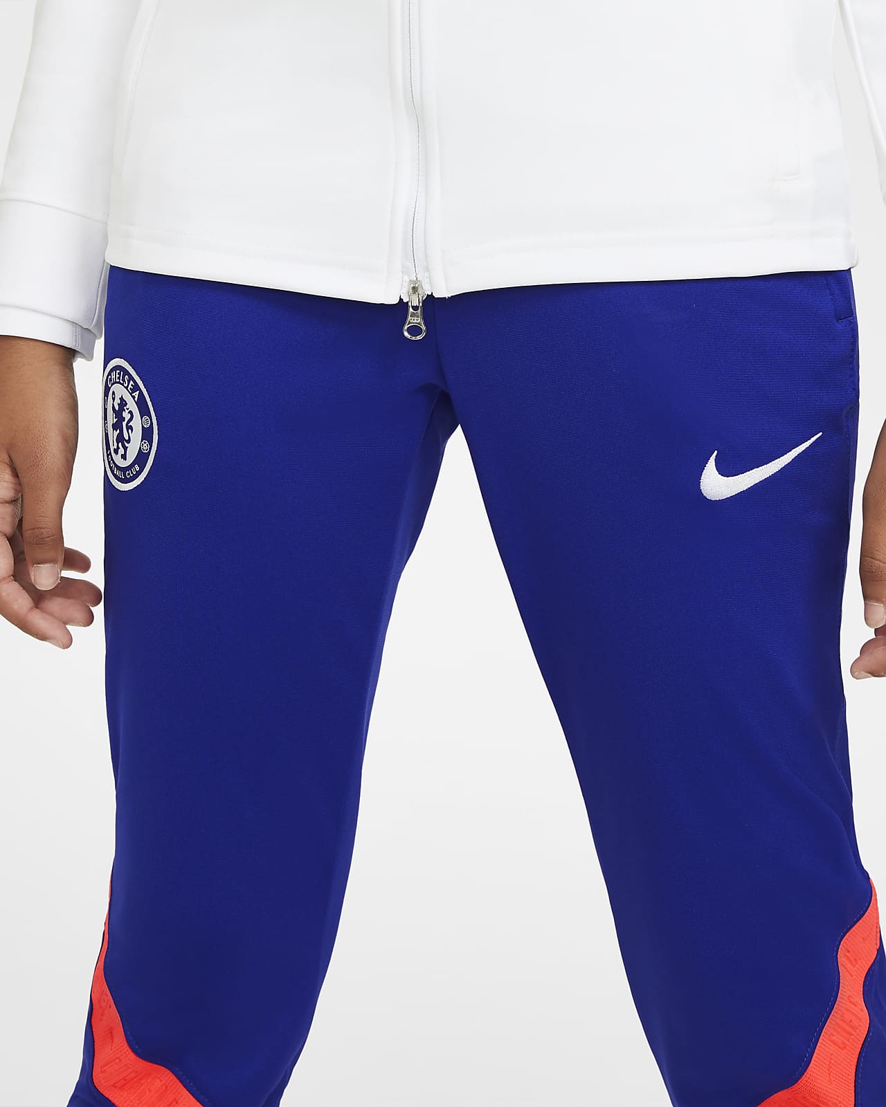chelsea fc strike tracksuit