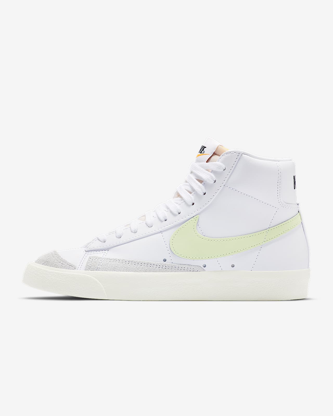 nike blazer total white