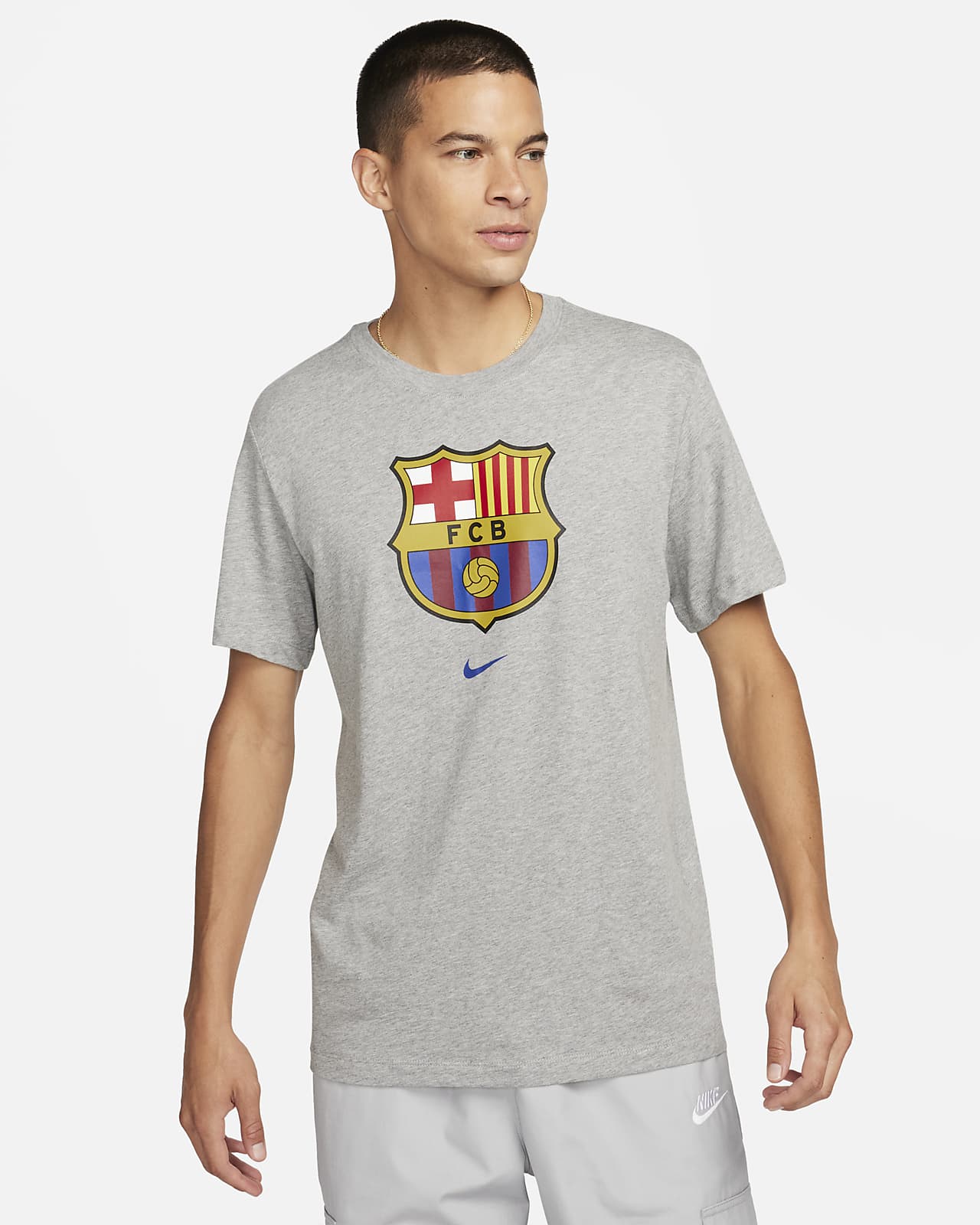 Jet Onaangeroerd Beurs FC Barcelona Crest Men's Soccer T-Shirt. Nike.com