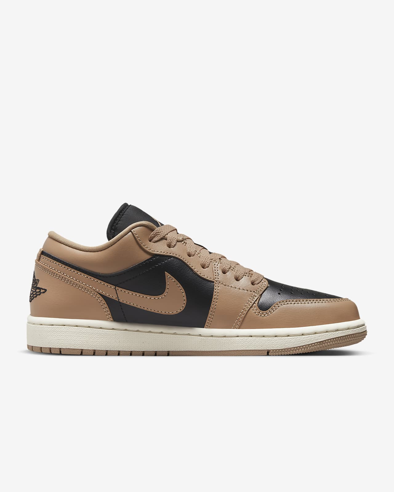 Air Jordan 1 Low Women's Shoe. Nike SG