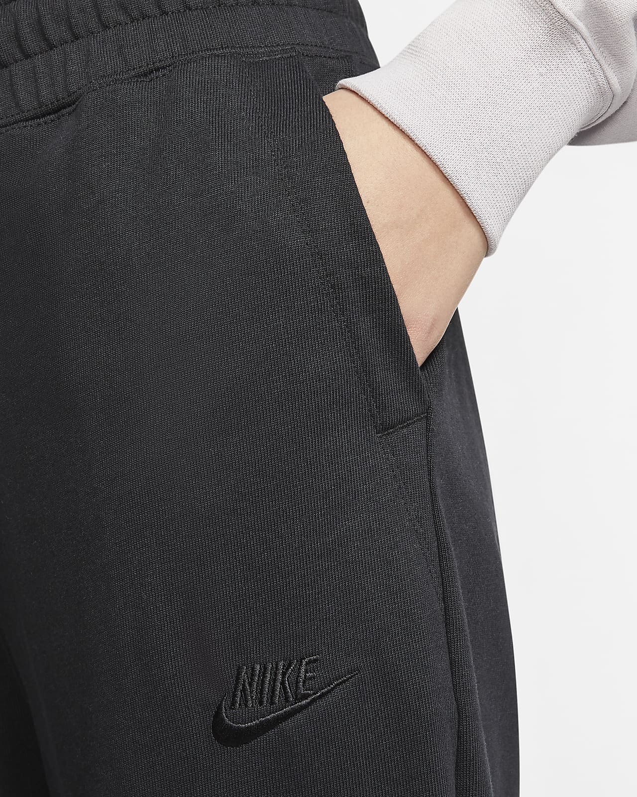 nike sportswear jersey