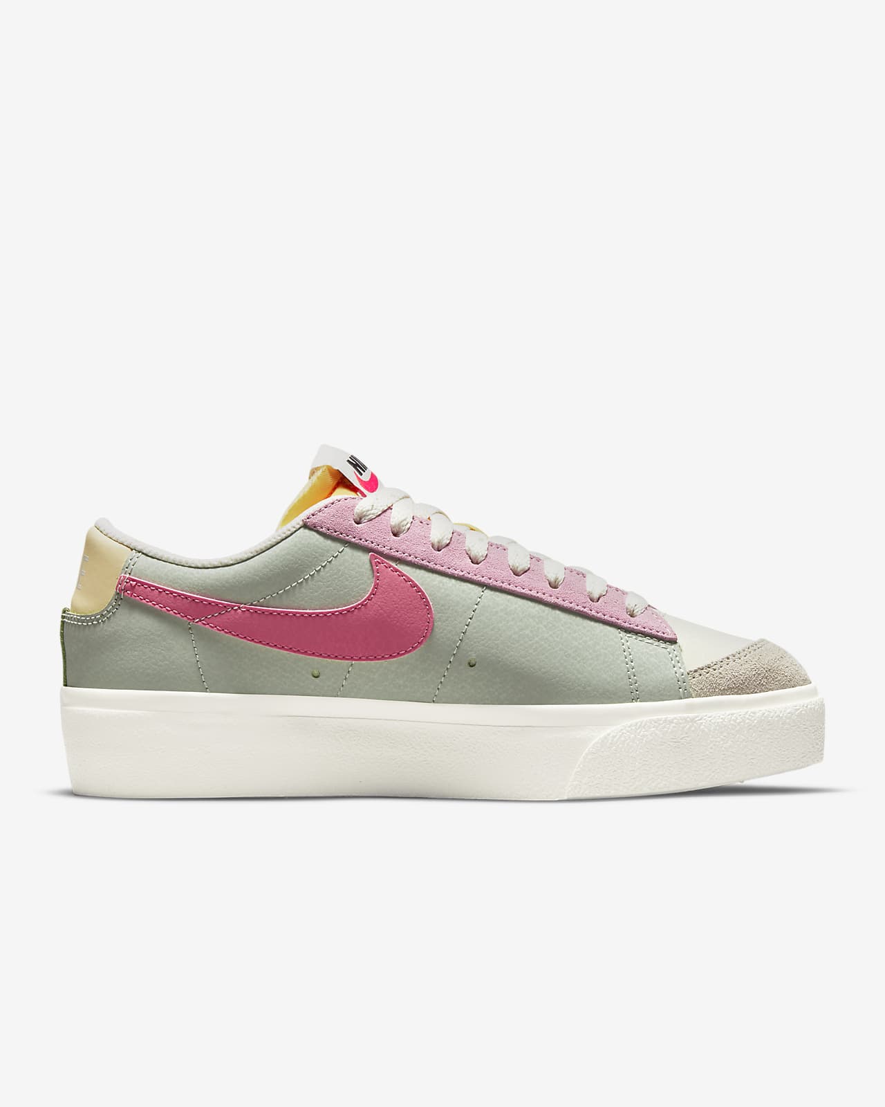 Nike Blazer Low Platform Damesschoen. Nike NL