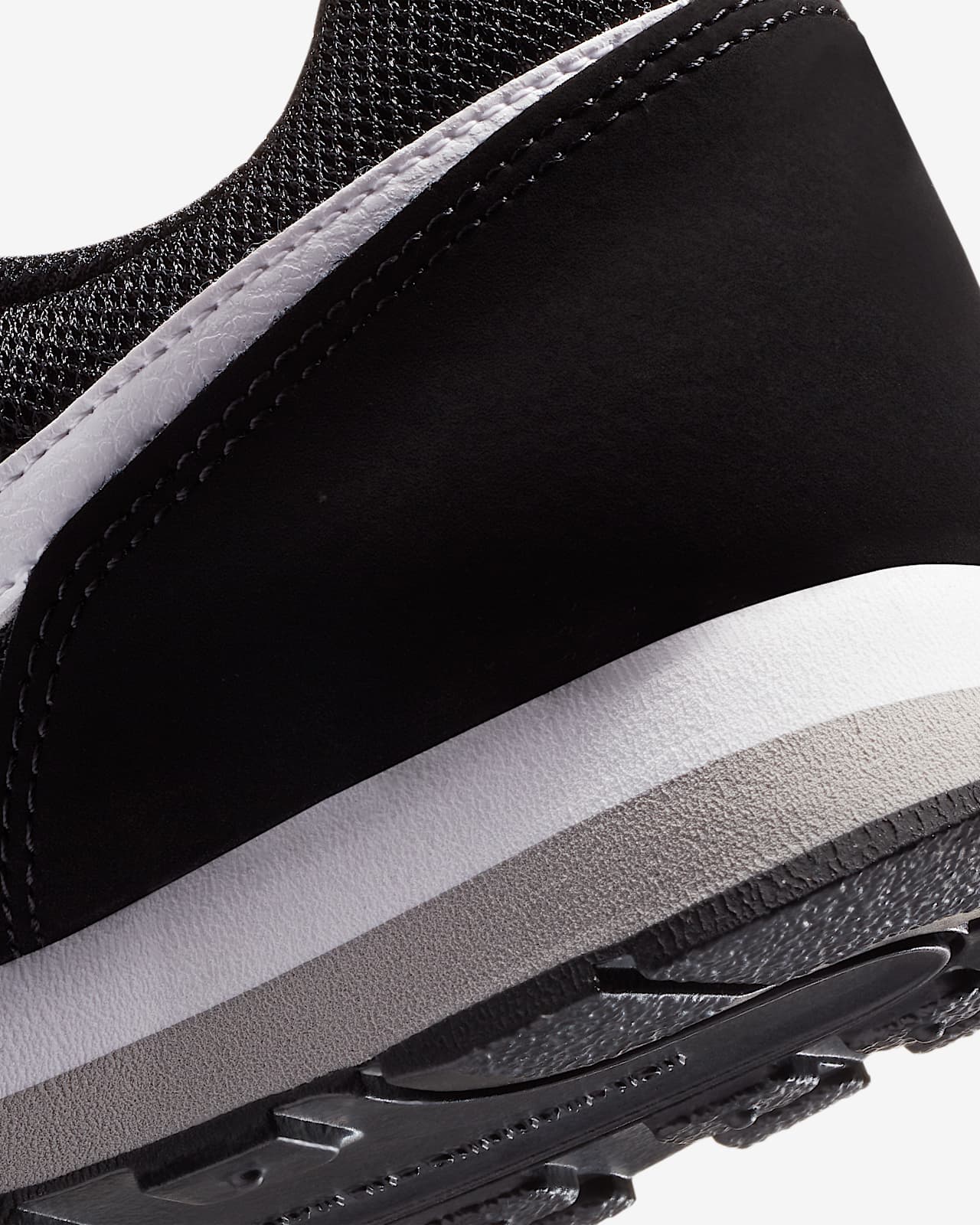Scarpe NIKE - Md Runner 2 (PSV) 807317 003 Wolf Grey/Black/White - Scarpe  basse a strappi - Scarpe basse - Bambino - Bambino | escarpe.it