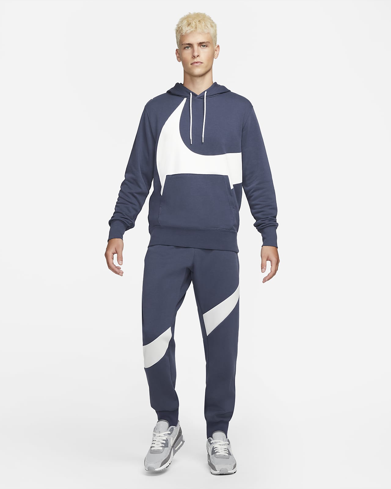 nike polyester pullover