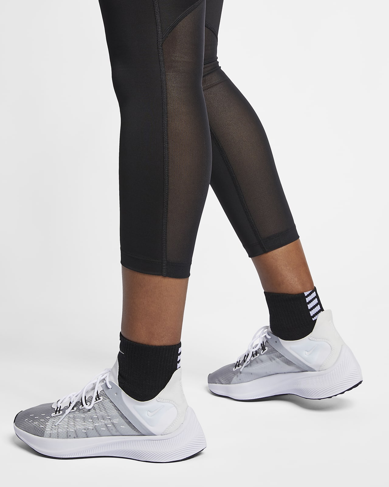 Nike Fast Women's Mid-Rise Crop Running Leggings. Nike BE