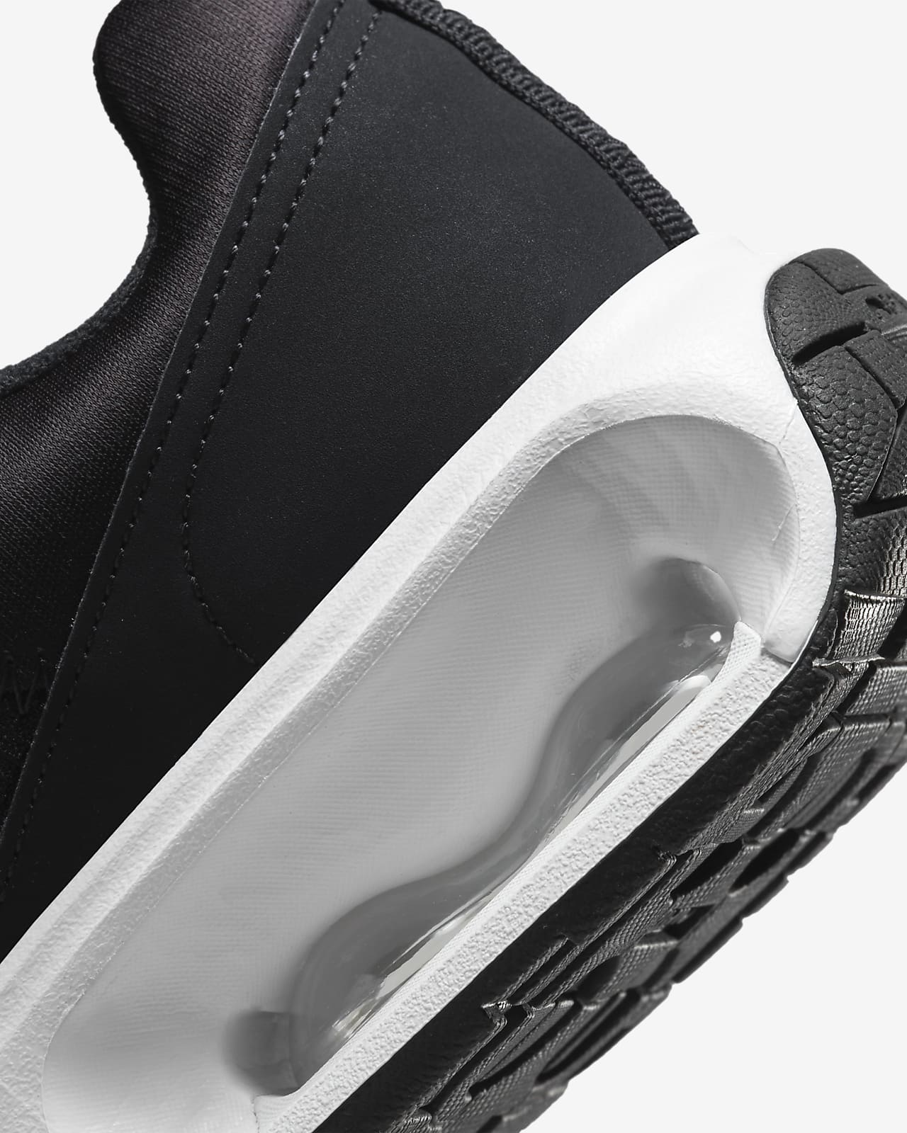 Nike - Zapatillas Air Max Exceed para mujer, negro/blanco/gris oscuro, 4 UK  : : Ropa, Zapatos y Accesorios