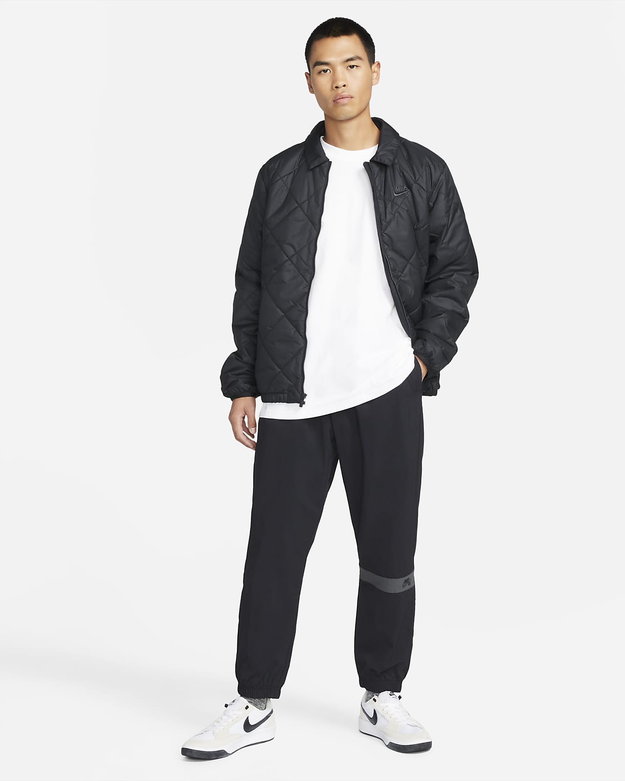 Nike SB Essentials Skate Tracksuit 