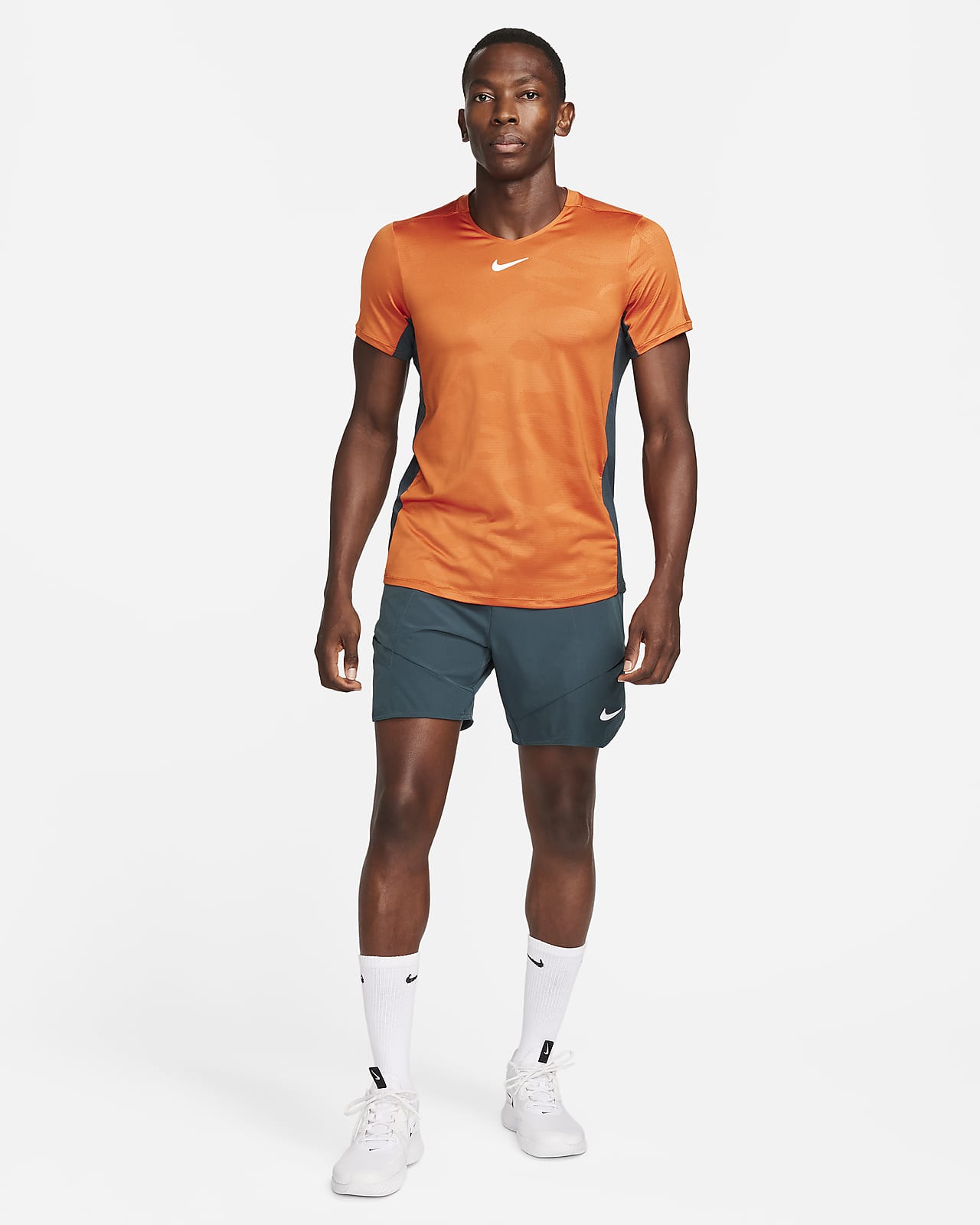 Camisola de ténis NikeCourt Dri-FIT Advantage para homem. Nike PT