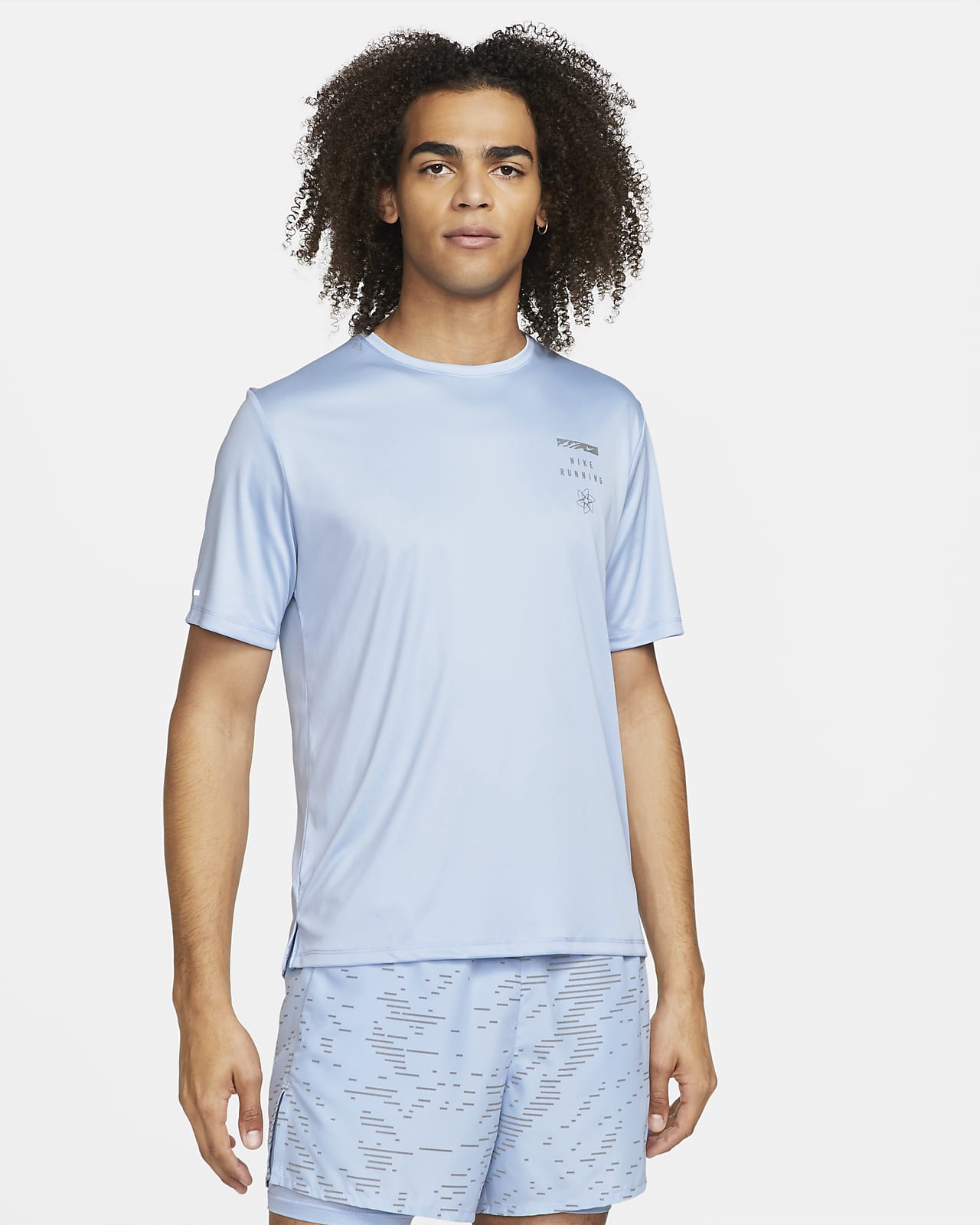 Separar Presentar licencia Nike Dri-FIT UV Run Division Miler Camiseta de manga corta con estampado -  Hombre. Nike ES