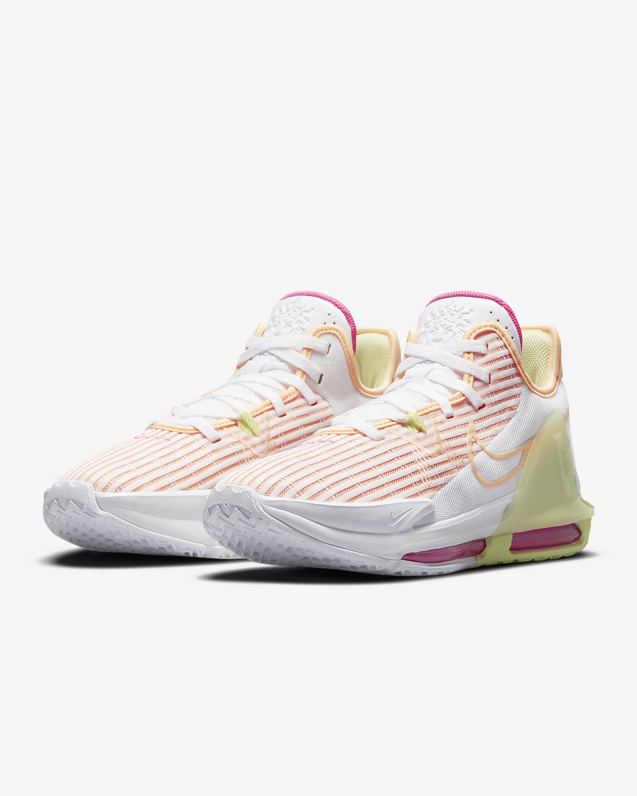 Chaussure de basketball LeBron Witness 6. Nike FR