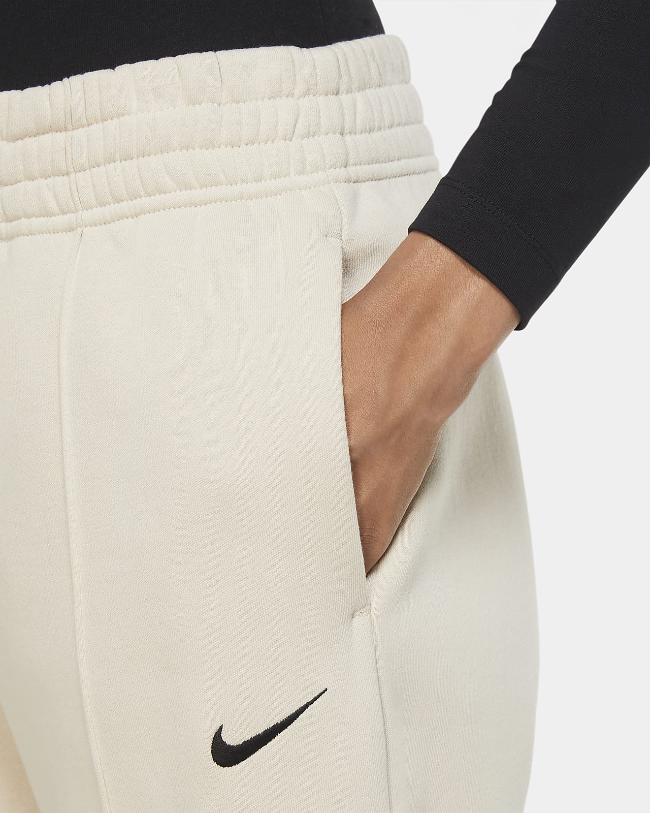 nike sportswear essential fleece pants