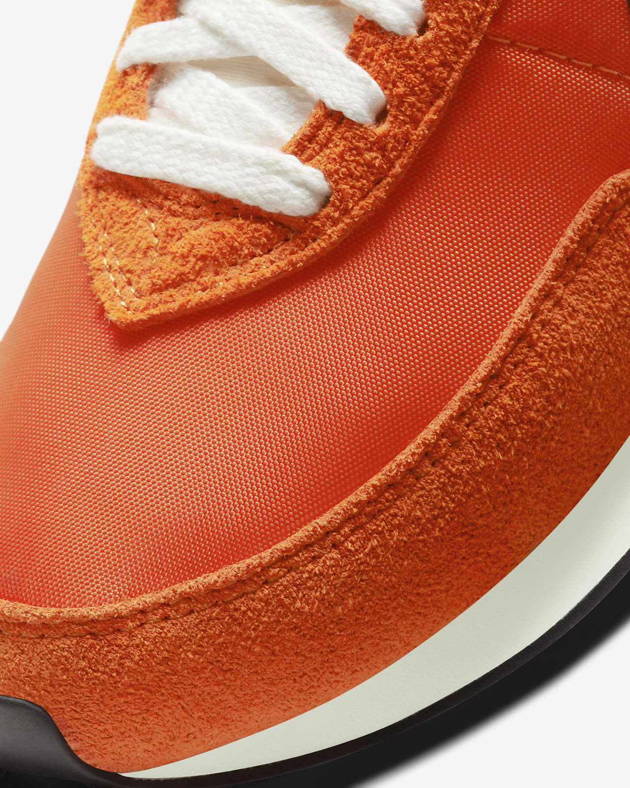nike plimsoll trainers
