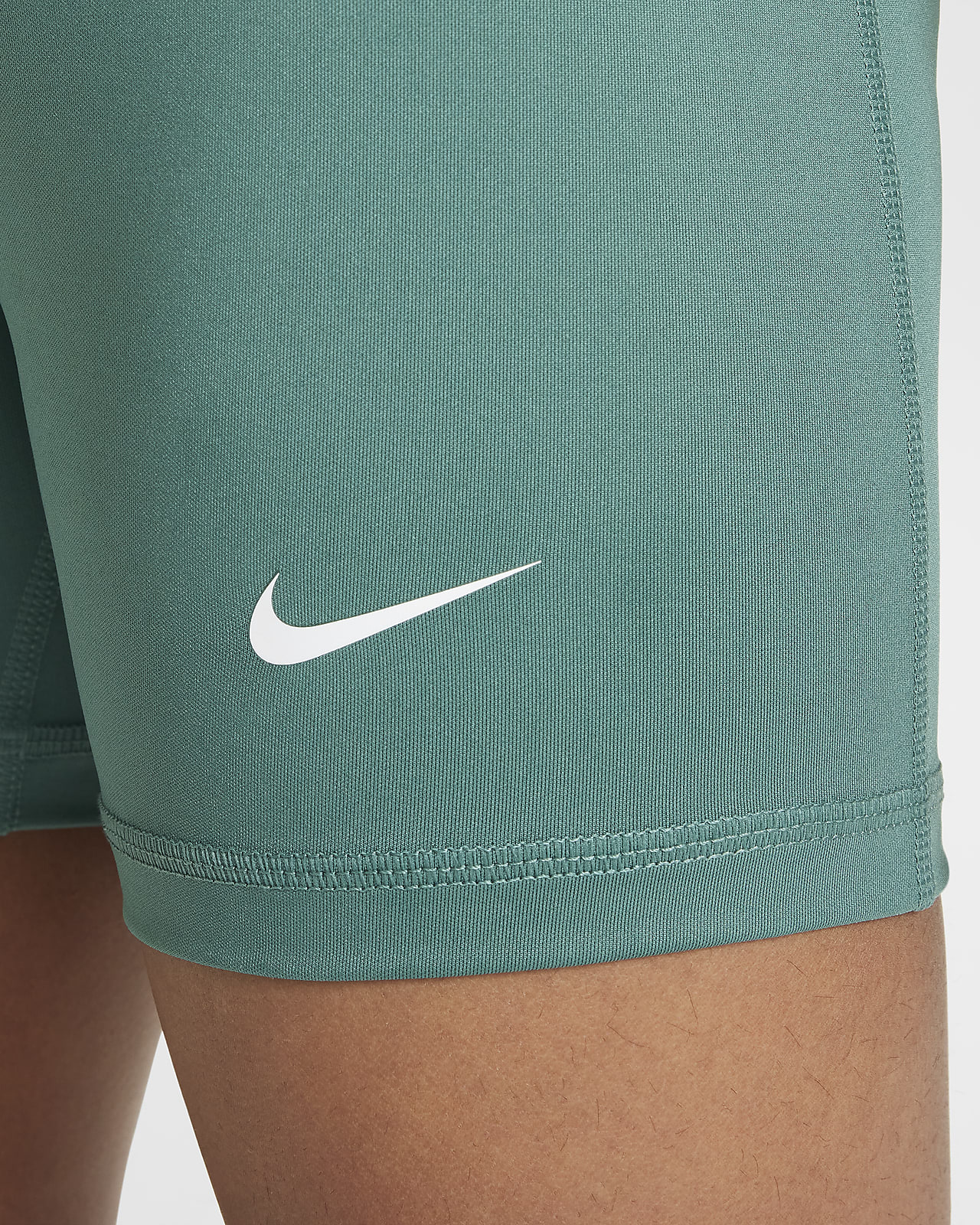 Short Nike Pro pour ado (fille). Nike FR