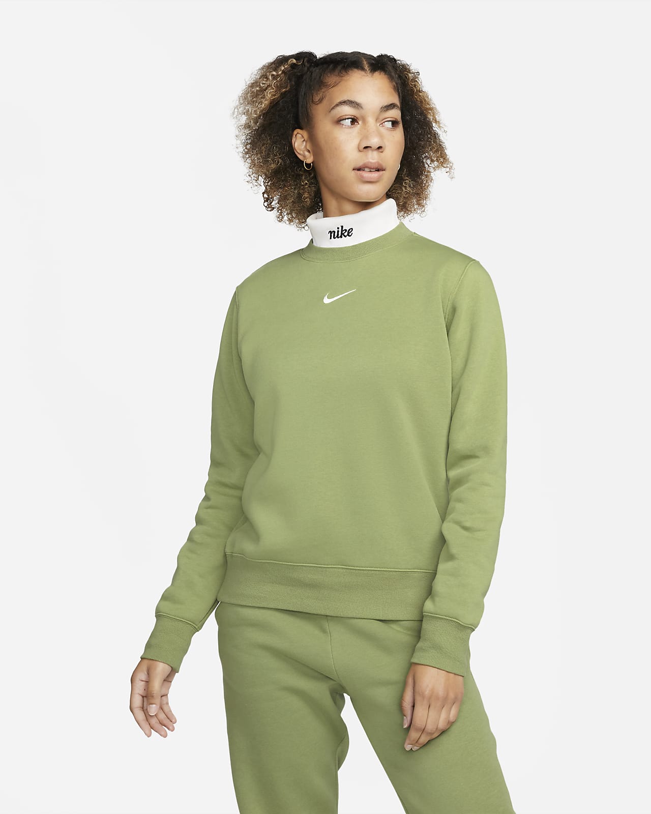 Nike Sportswear Phoenix Fleece Women's Crew-Neck Sweatshirt.