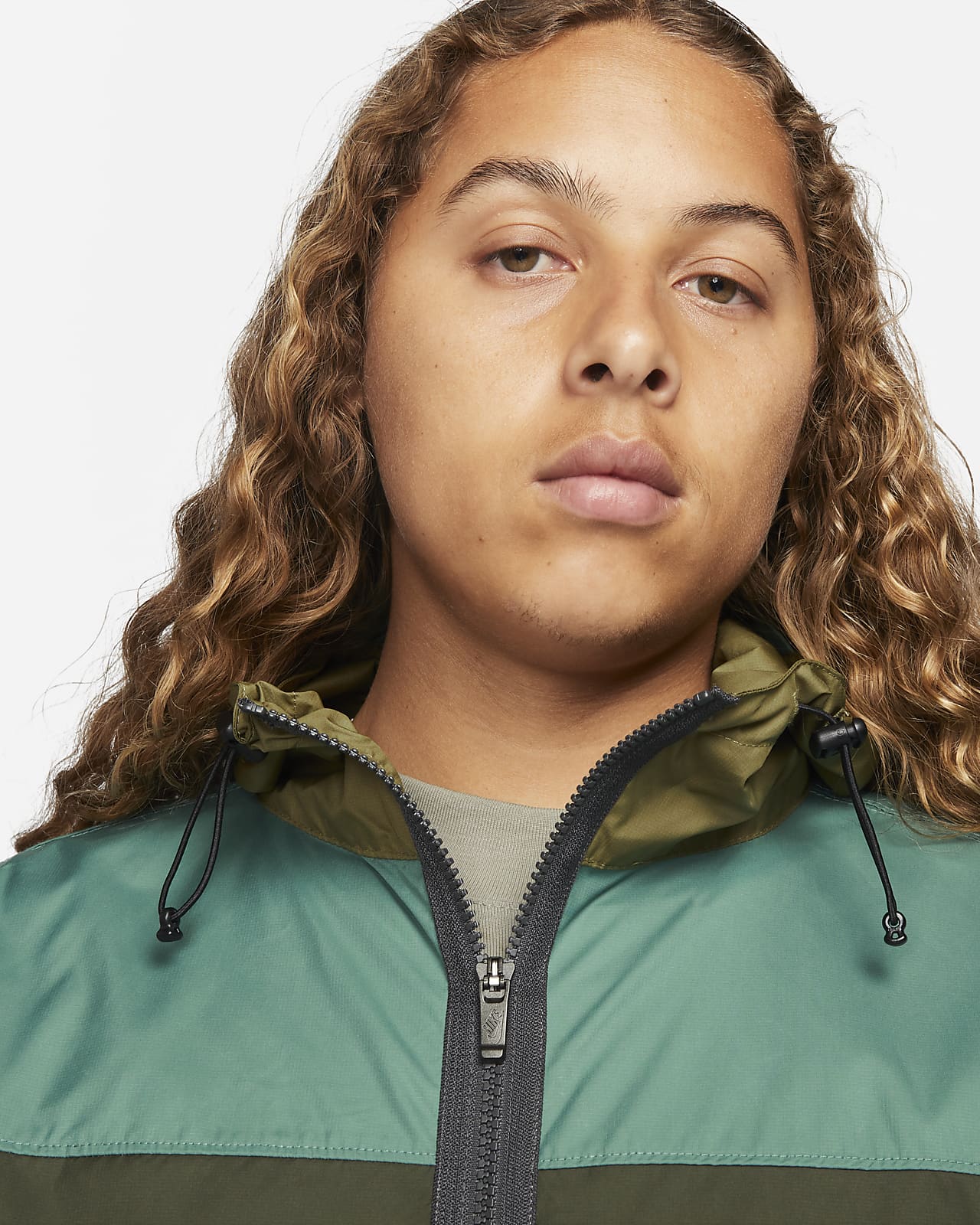 Nike Sportswear Men's Woven Sports Utility Jacket. Nike IE