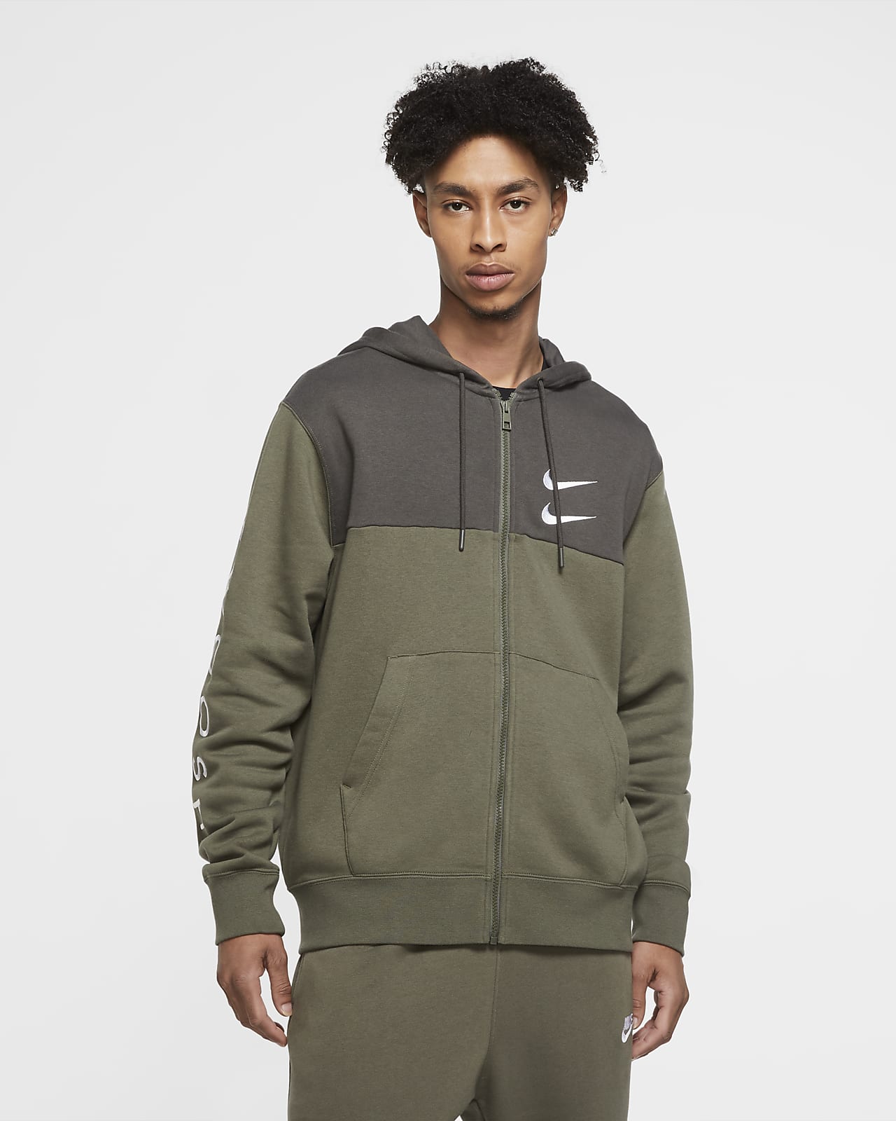 swoosh nike sweat