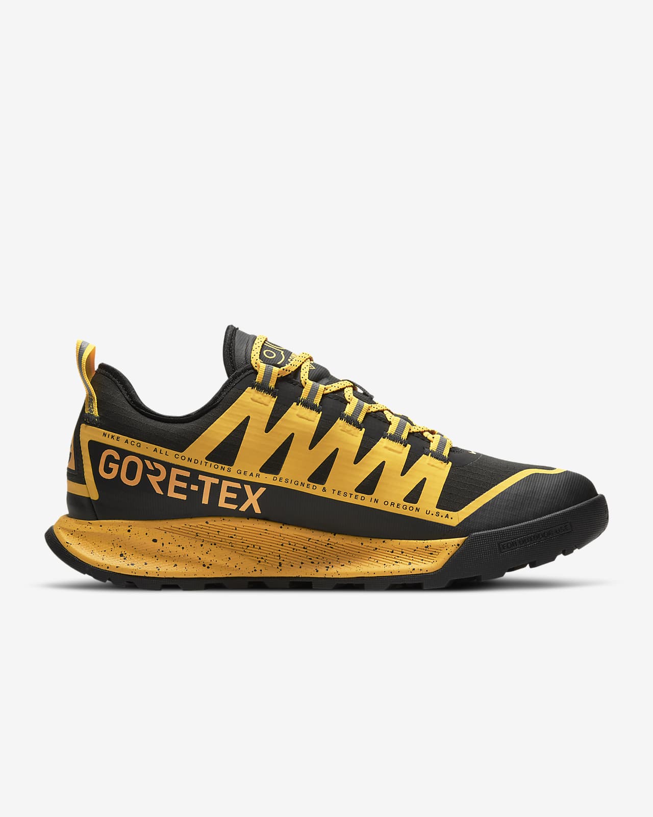 Nike ACG Air Nasu GORE-TEX Shoe. Nike JP