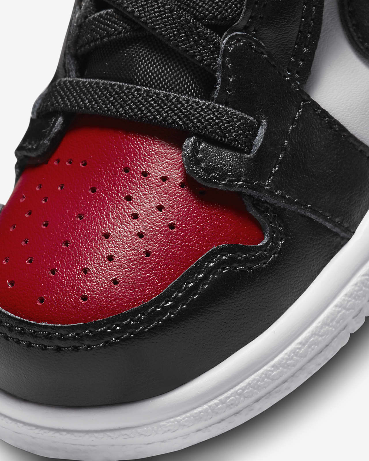 Jordan 1 Low Alt Bebek Ayakkabisi Nike Tr