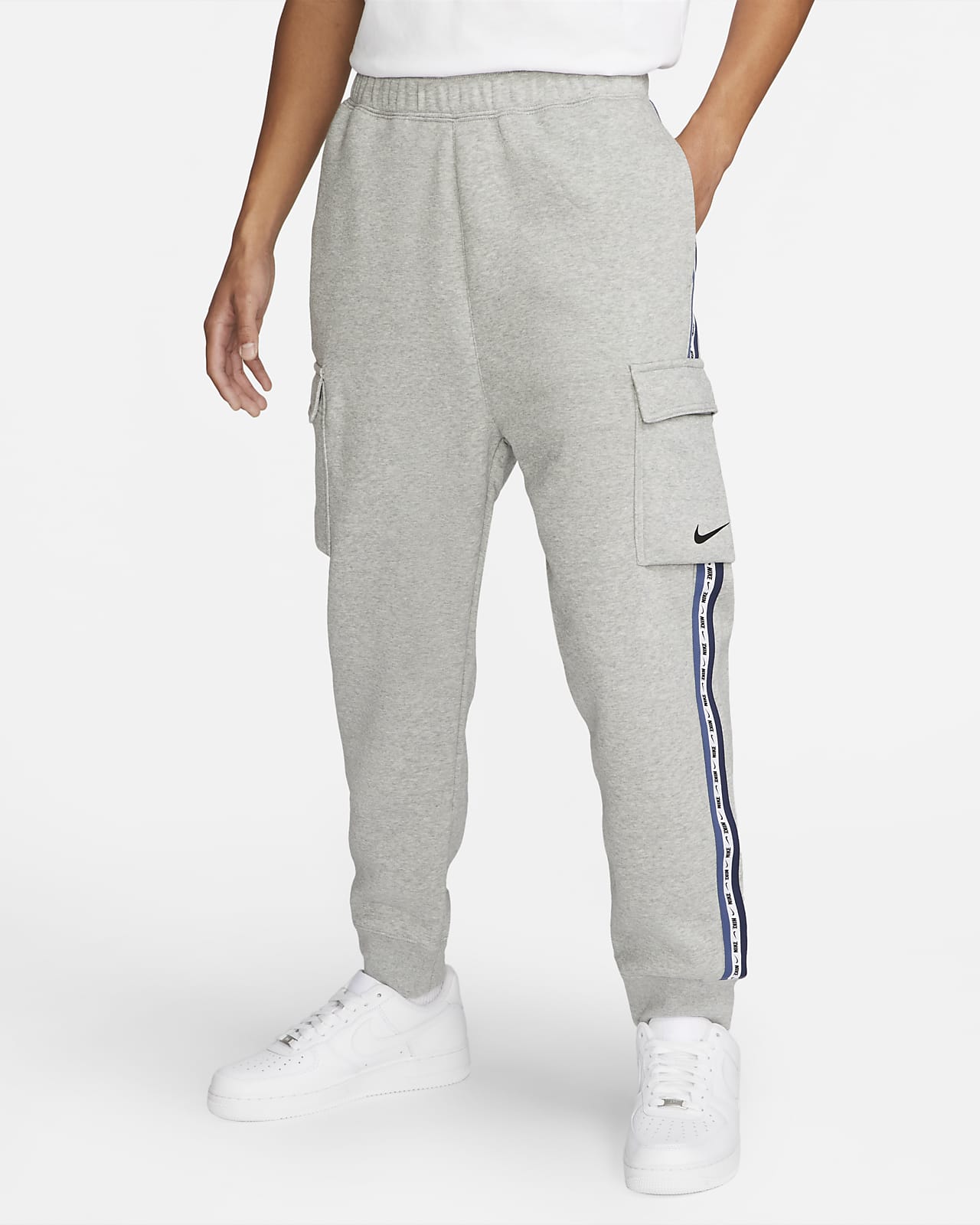 nike sportswear fleece cargo pants